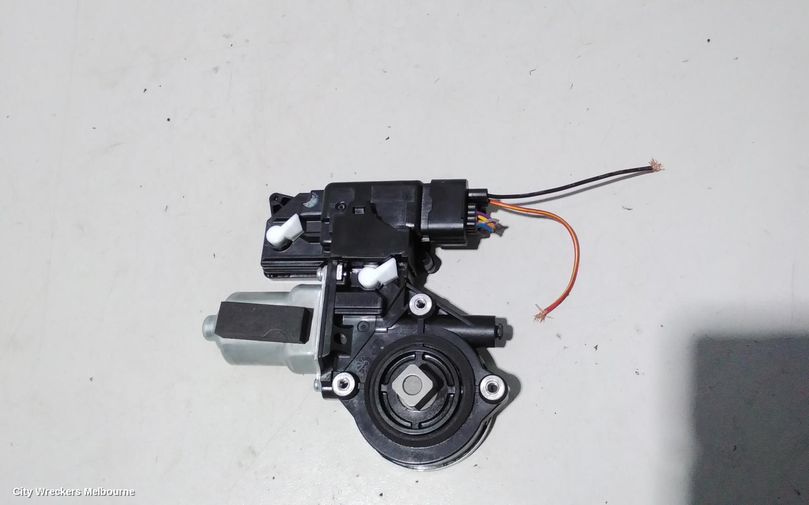 RENAULT KALEOS RIGHT FRONT WINDOW REG/MOTOR, H45, DOOR MOTOR ONLY, 09/2013 - 04/2016 - Image 2