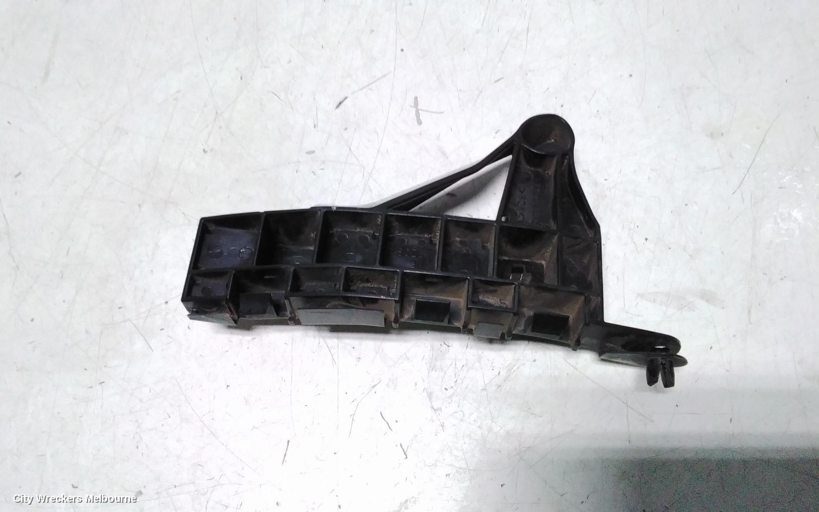 HONDA JAZZ, GE 08/2008 ONWARDS06-14, RHF RETAINER : 109489 - Image 3
