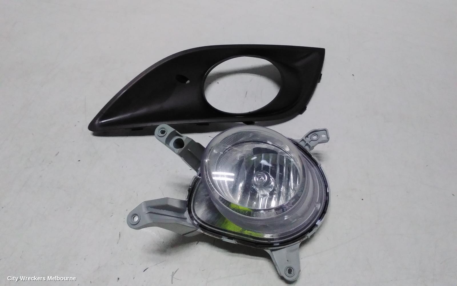HYUNDAI VELOSTER LEFT INDICATOR/FOG/SIDE, BUMPER FOGLAMP, FS, TURBO TYPE, 07/2012 - 02/2018 - Image 3