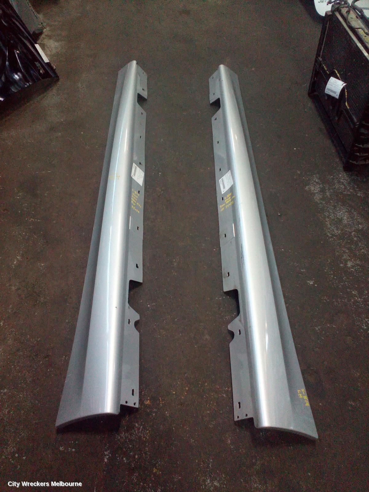 BMW 3 SERIES SIDE STEP/SKIRT, E90, SEDAN, LH SIDE, STANDARD, 09/2008 - 01/2012 - Image 2