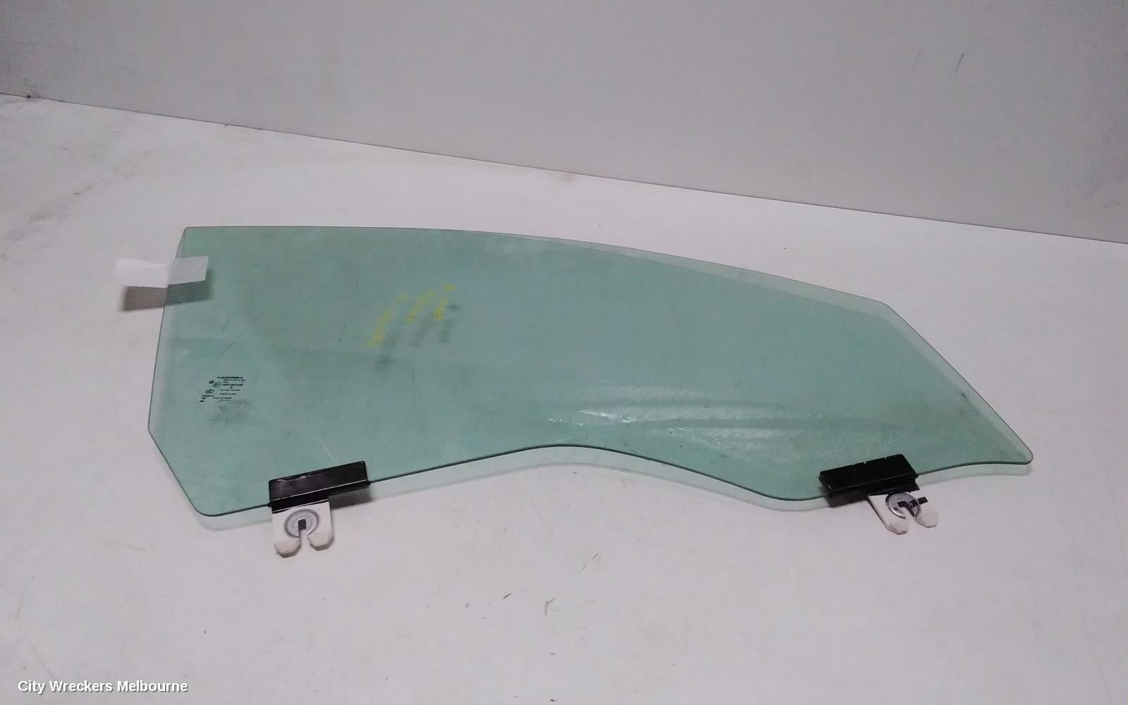JEEP CHEROKEE RIGHT FRONT DOOR WINDOW, KL, CLEAR, SINGLE GLAZE TYPE, 02/2014 ONWARDS - Image 2