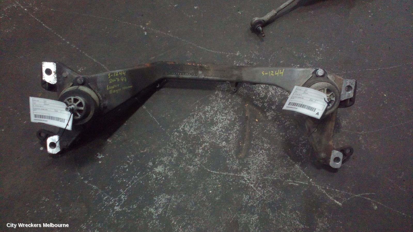 AUDI Q7 MOUNT, ENGINE MOUNT (RH SIDE), DIESEL, 3.0, TURBO, 4L, 09/2006 - 08/2015 - Image 2