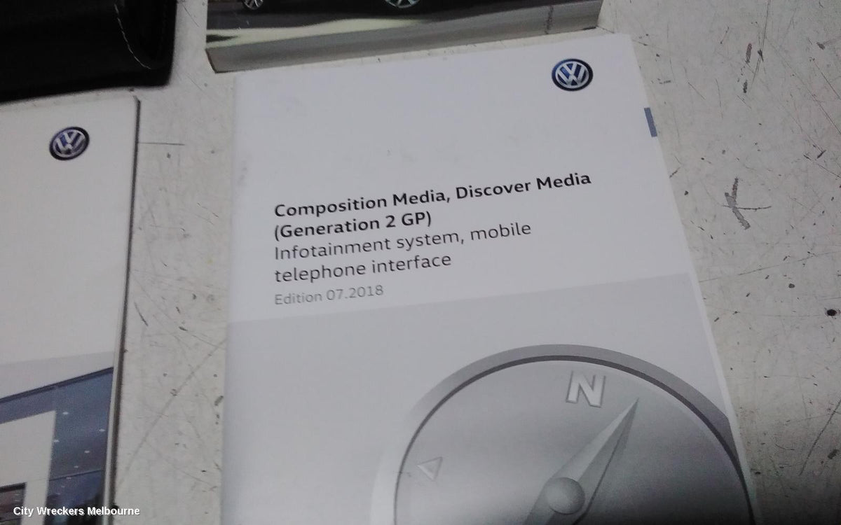 VOLKSWAGEN GOLF OWNERS HANDBOOK, GEN 7, PETROL, 11/2012 - 08/2020 - Image 3