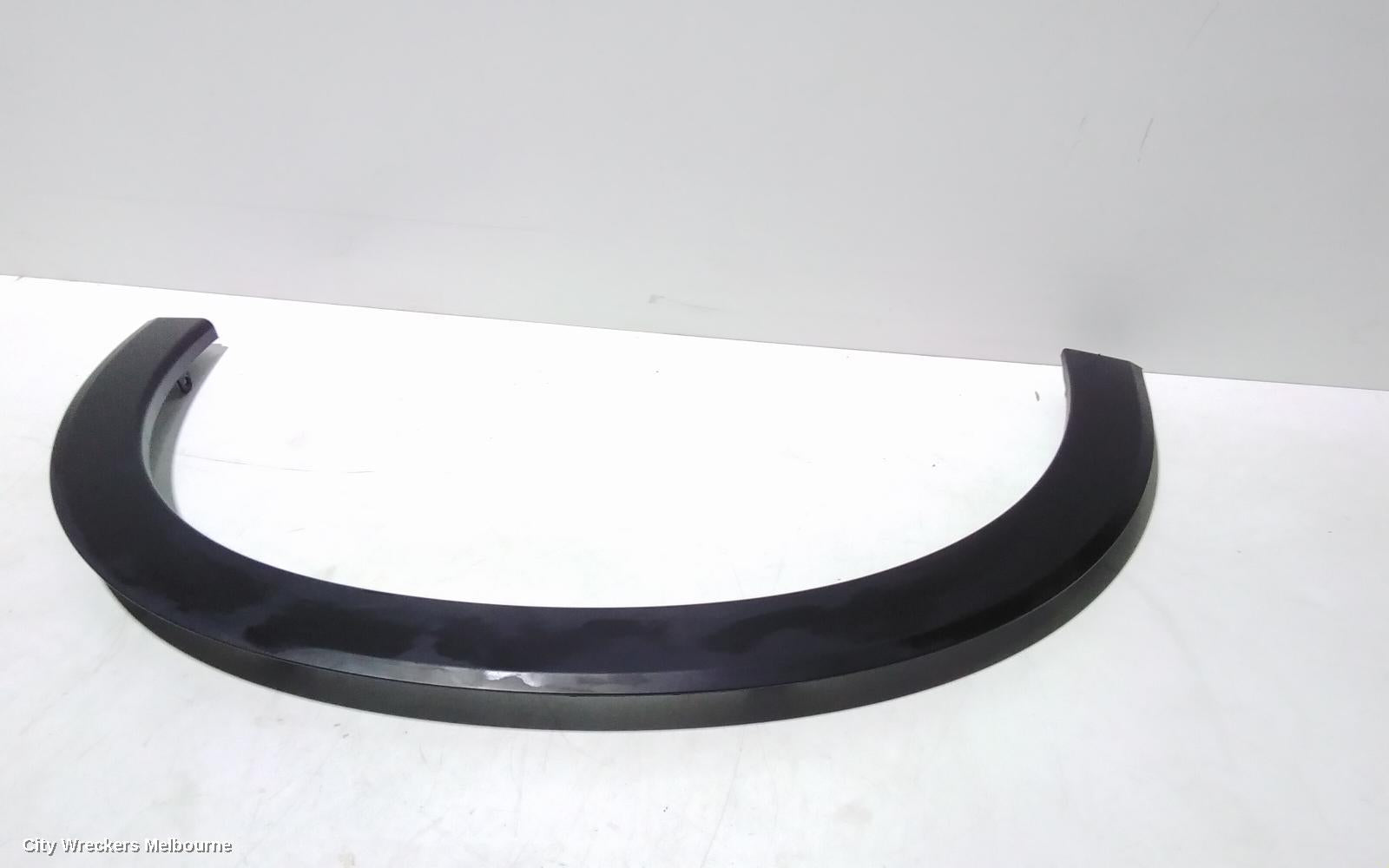 HONDA HRV WHEEL ARCH FLARE, LH FRONT, RU5, 12/2014 - 10/2021 - Image 1