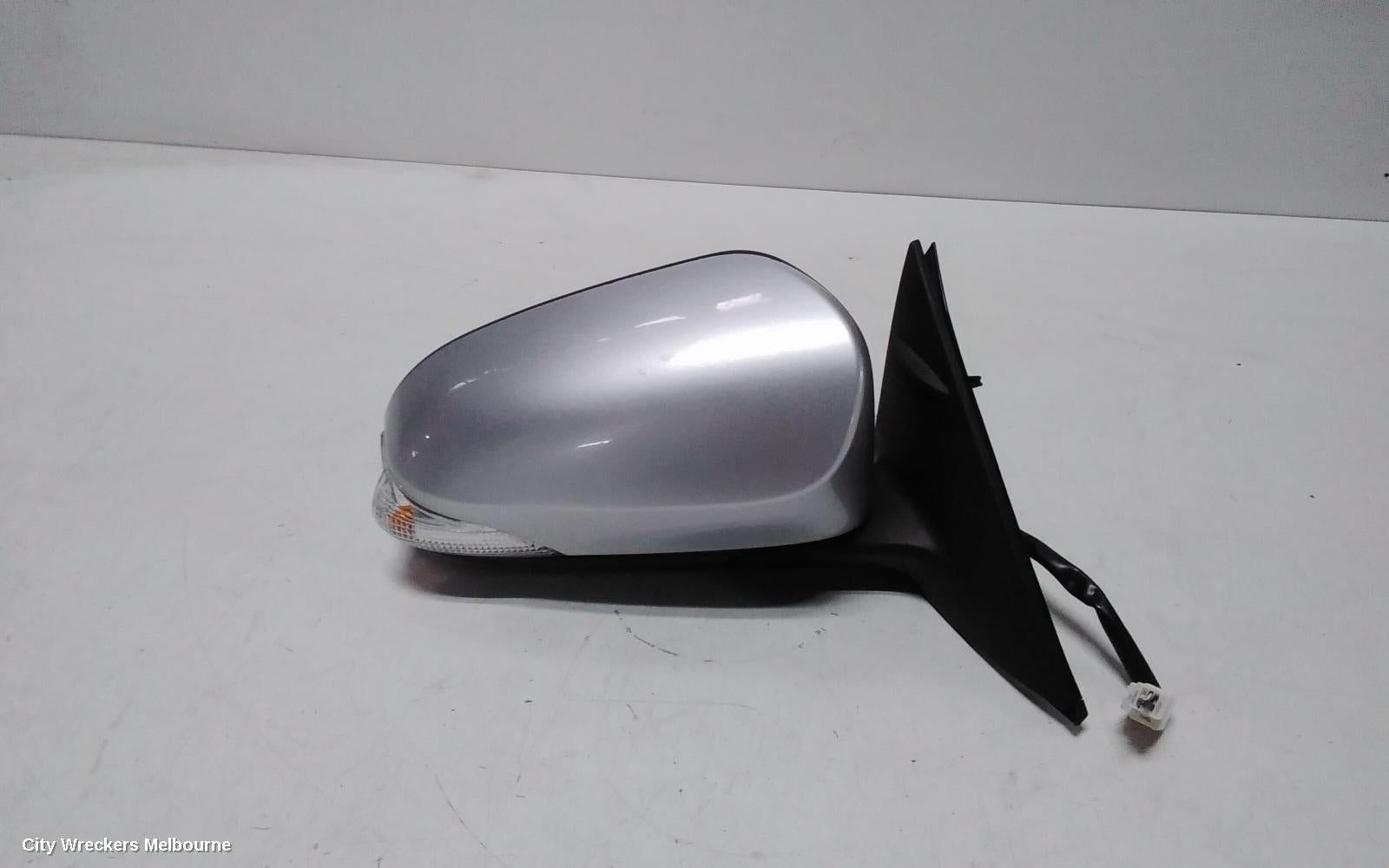 TOYOTA CAMRY RIGHT DOOR MIRROR, ASV50/AVV50, ALTISE/ATARA R/S/SX/HYBRID H/RZ, NON BLIND SPOT MONITOR TYPE, 12/2011 - 03/2015 - Image 1