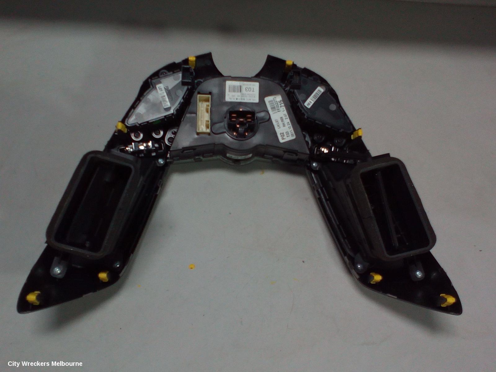 HYUNDAI VELOSTER HEATER/AC CONTROLS, FS, CLIMATE CONTROL TYPE, 2 PLUG, 02/2011 - 02/2018 - Image 3