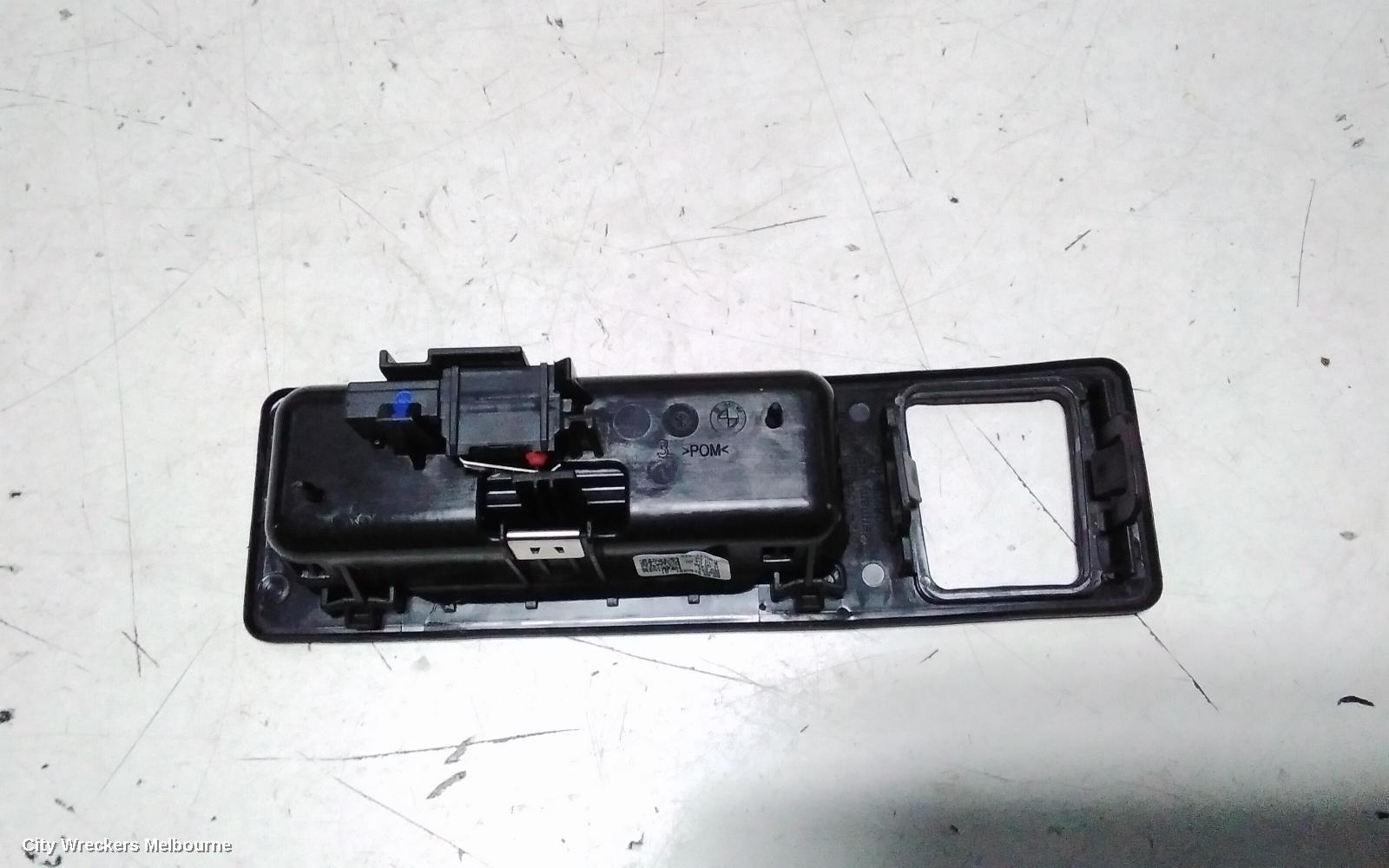 BMW 3 SERIES TAILGATE HANDLE, F30, 02/2012 - 12/2019 - Image 2
