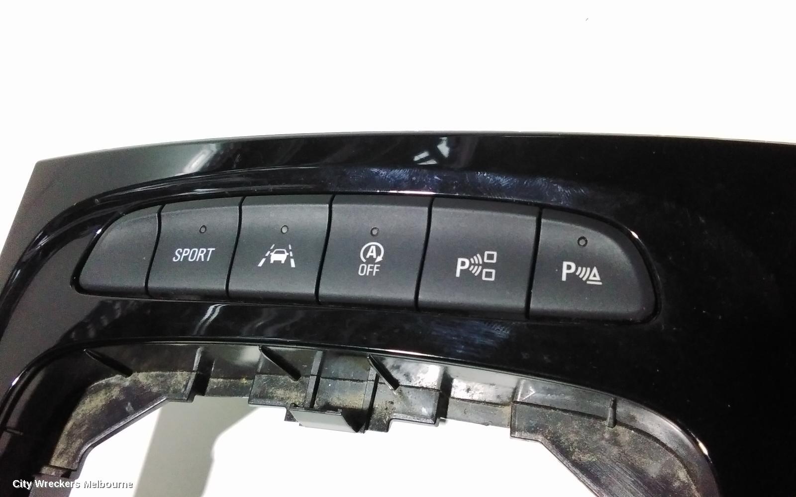 HOLDEN COMMODORE GEAR STICK/SHIFTER, ZB, 10/2017 - 12/2020 - Image 3