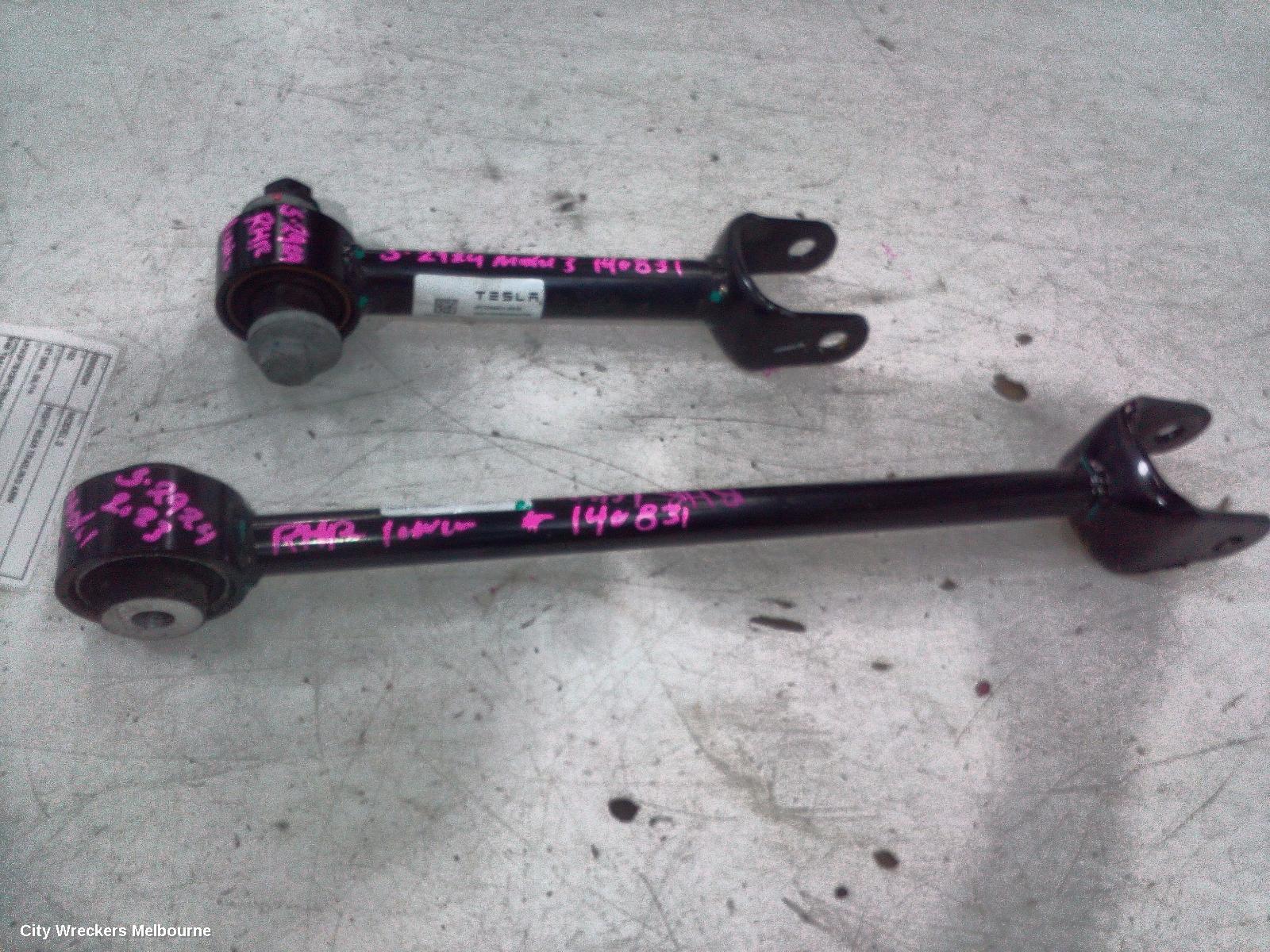 TESLA MODEL 3 RIGHT REAR TRAILING ARM, 1ST GEN, 06/2019 ONWARDS - Image 2