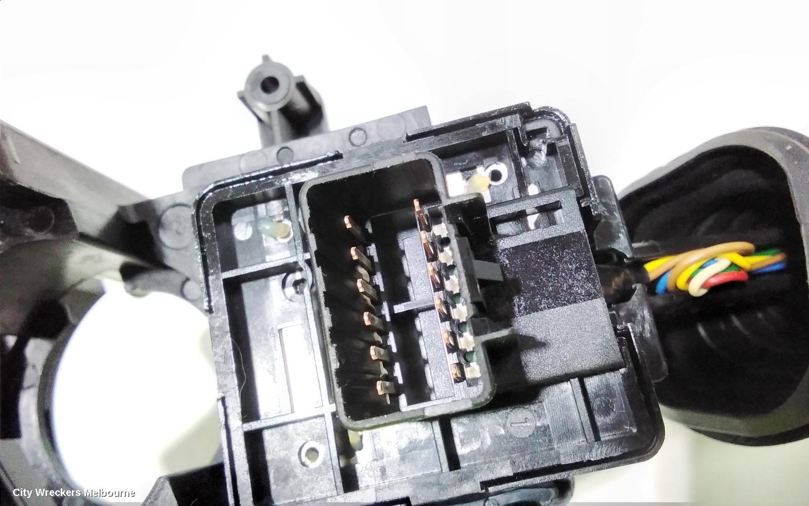 HOLDEN CAPTIVA COMBINATION SWITCH, FLASHER SWITCH, CAPTIVA 7, CG, 01/2011 - 06/2018 - Image 3