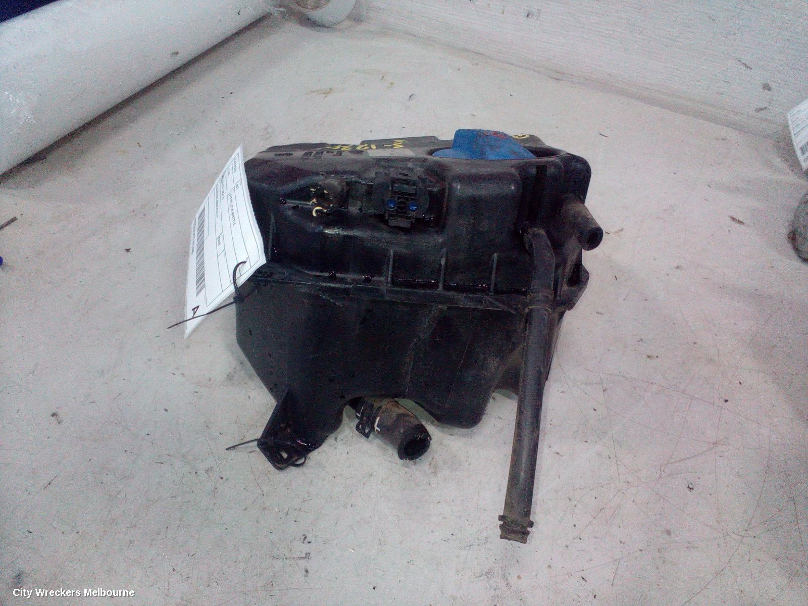AUDI Q7 OVERFLOW BOTTLE, 4L, 09/2006 - 08/2015 - Image 2