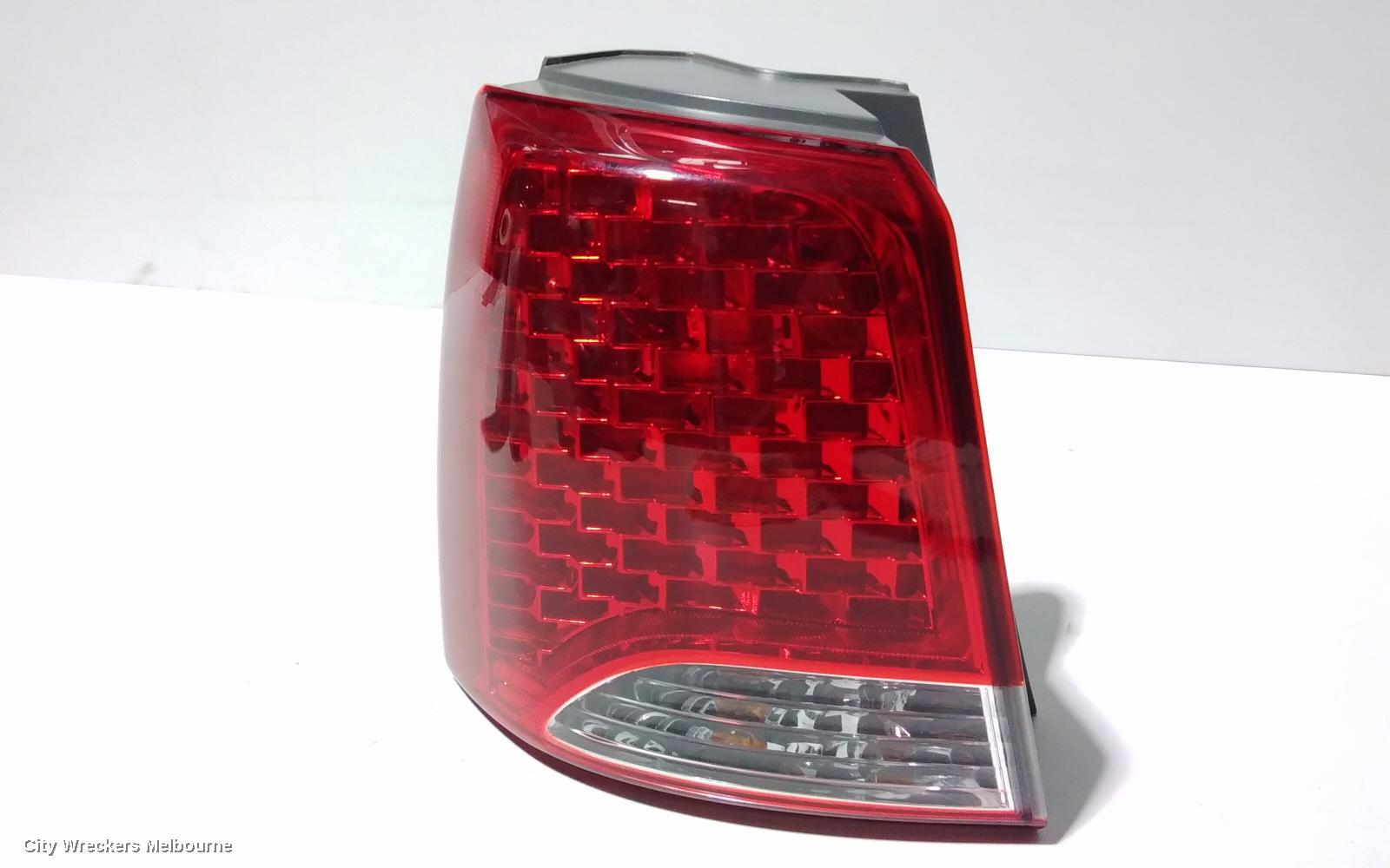 KIA SORENTO LEFT TAILLIGHT, XM, STANDARD TYPE, 10/2009 - 09/2012 - Image 2