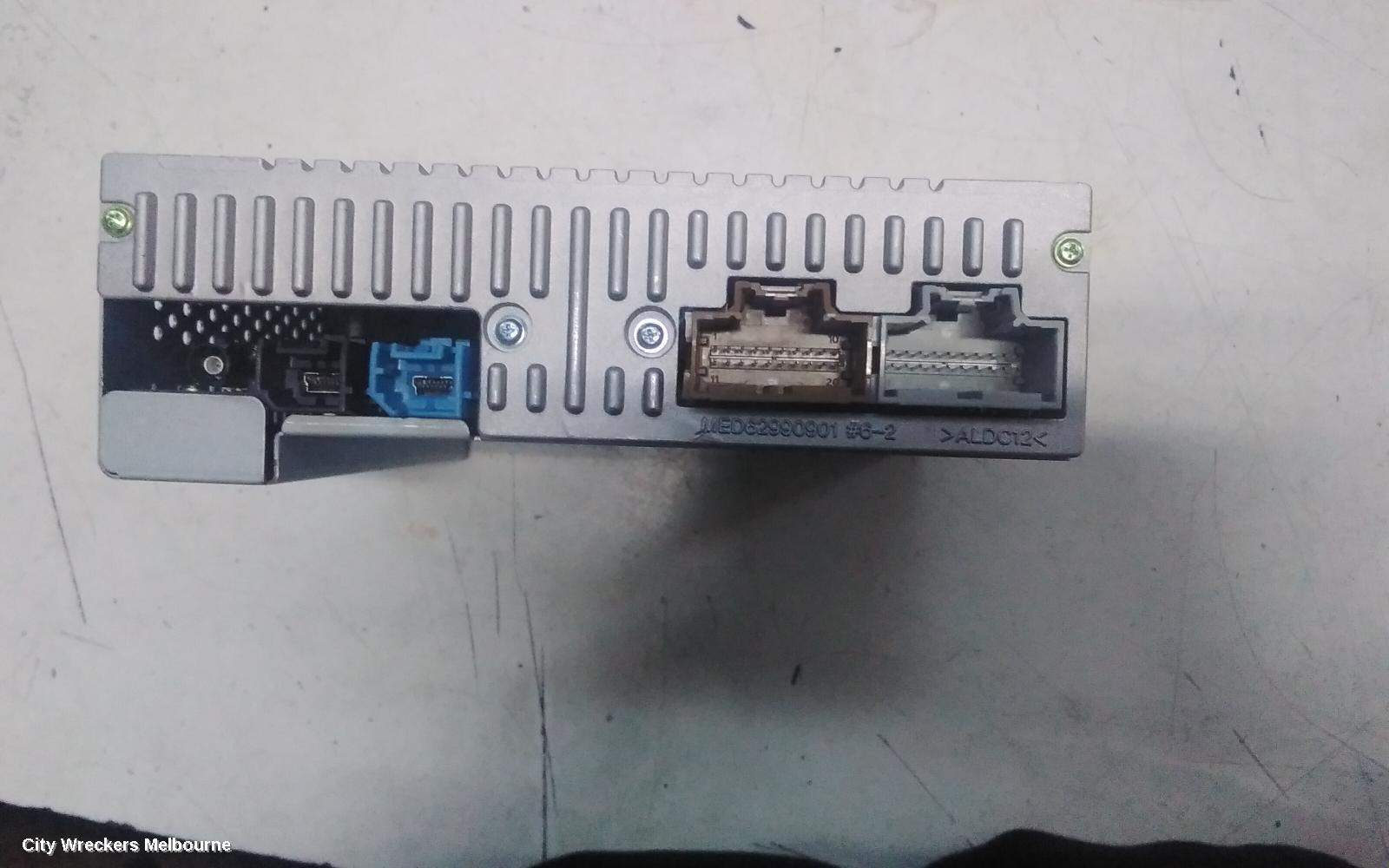 HOLDEN EQUINOX, EQ, 09/2017 - 12/2020, RADIO RECEIVER, P/N 42532873: 143982 - Image 2