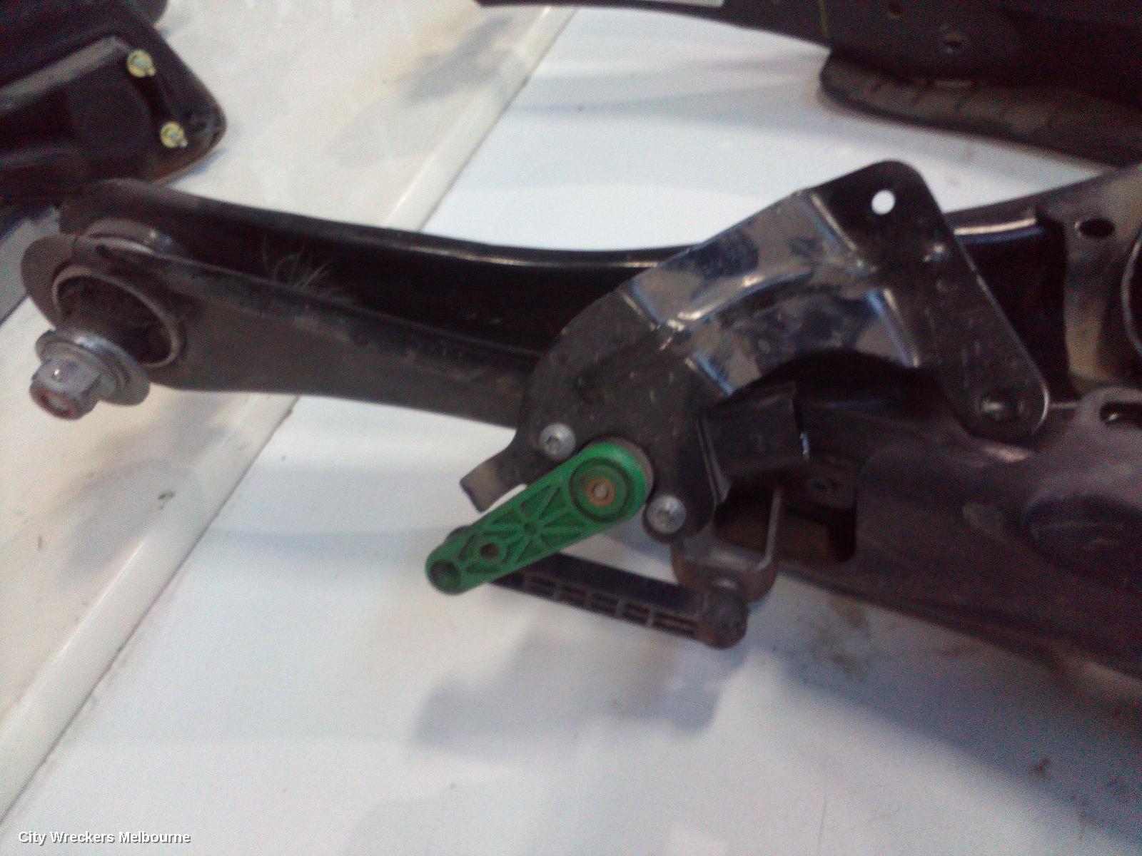 VOLKSWAGEN TIGUAN LEFT REAR TRAILING ARM, LOWER CONTROL ARM-REAR, 5NA, 06/2016 - 02/2021 - Image 3