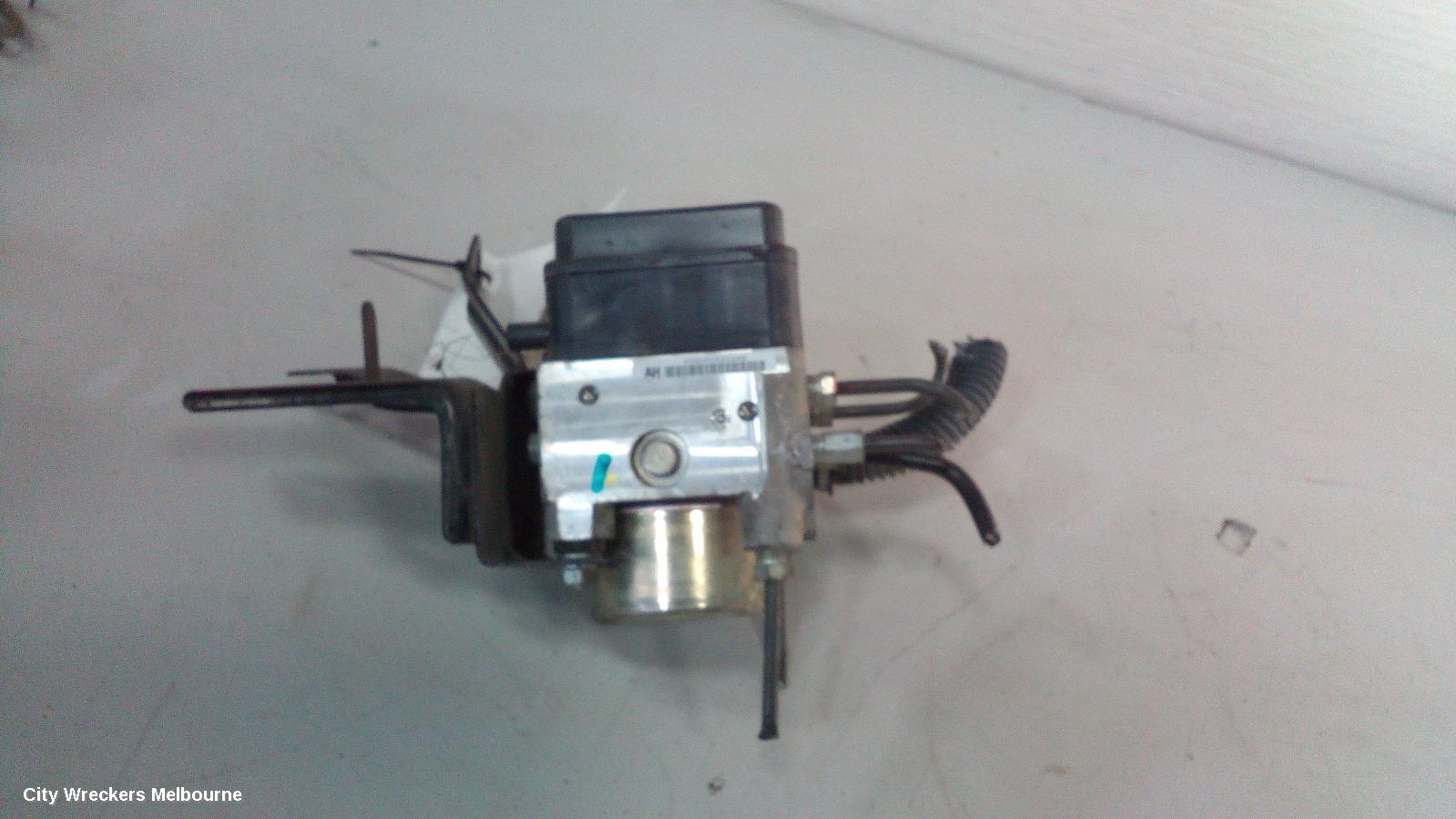 TOYOTA YARIS ABS PUMP/MODULATOR, SEDAN, NCP9#, 03/2006 - 06/2016 - Image 2
