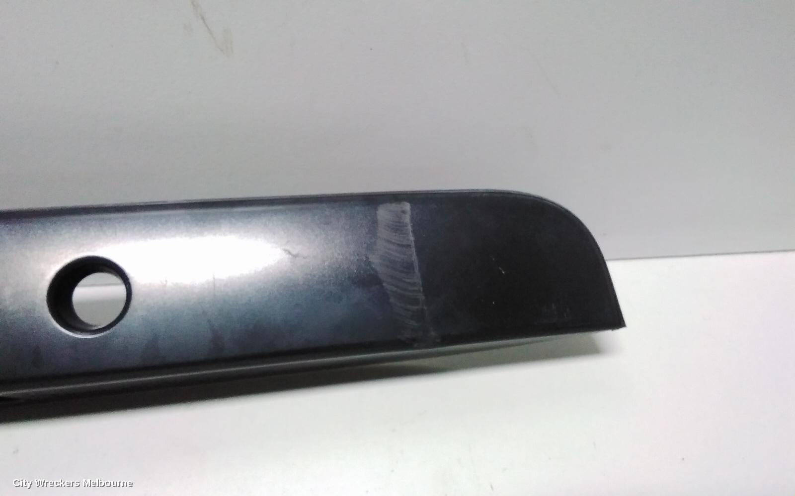 TOYOTA HIACE REAR GARNISH, TAILGATE GARNISH (CENTRE), TRH/KDH, W/ CAMERA TYPE, 03/2005 - 04/2019 - Image 2