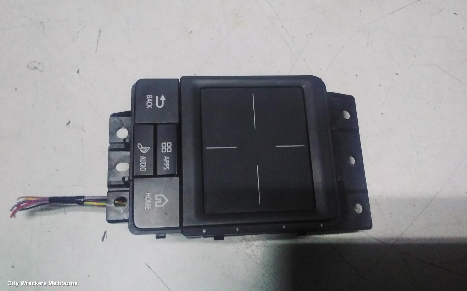 MITSUBISHI ECLIPSE CROSS, GEN 1, 11/2017 ONWARDS, MITSUBISHI ECLIPSE CROSS - 2018 2019 2020 - CENTRE TOUCH PAD 8616A0 77: 143996 - Image 2