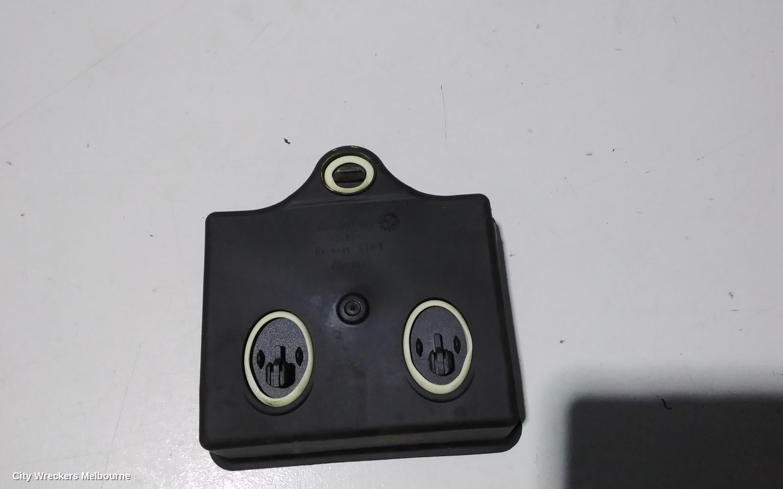 AUDI A1, MK 1, 8X, 12/2010 - 12/2018, 8X0 959 795 D   DOOR CONTROL UNIT: 81621 - Image 3