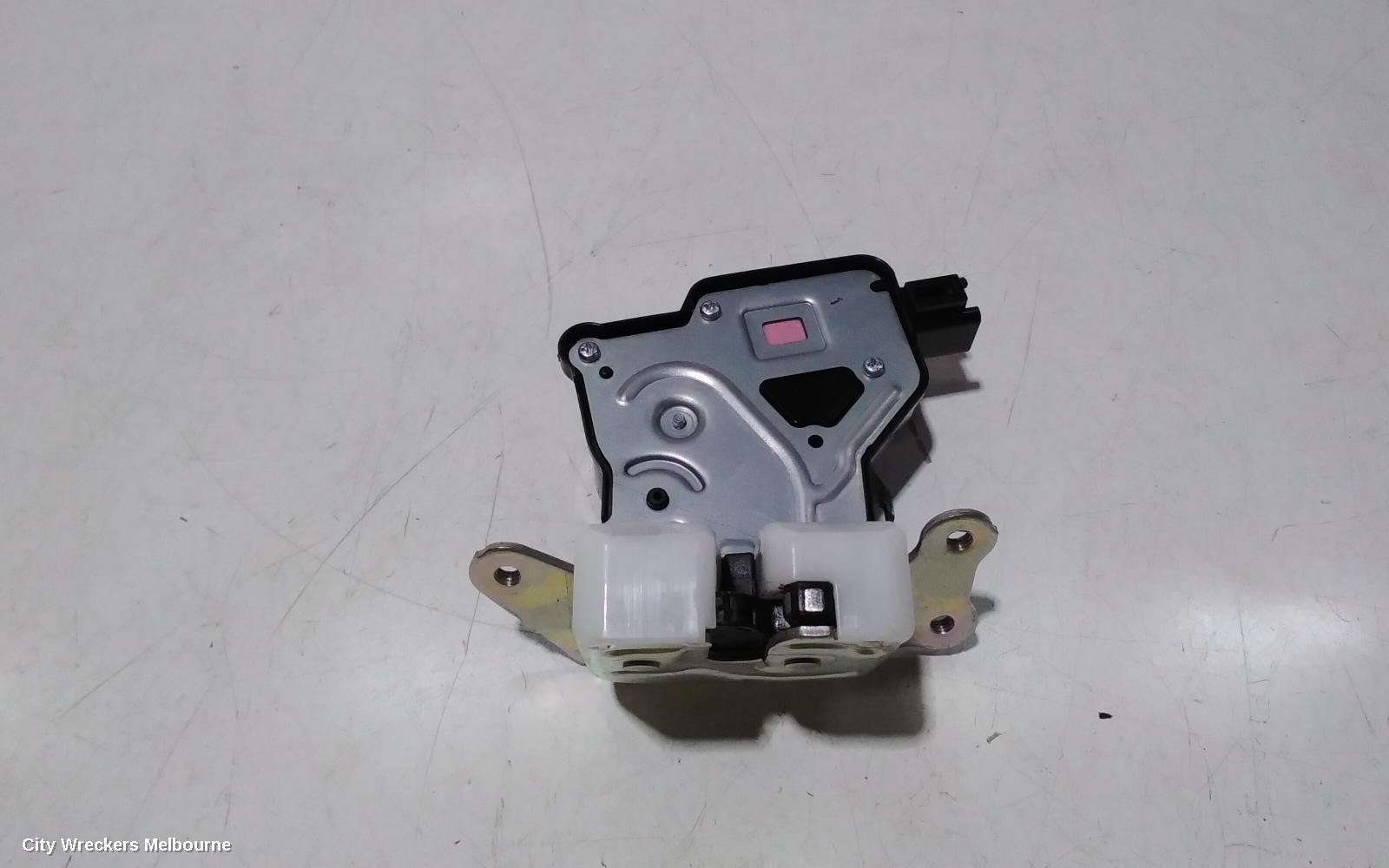 SUZUKI SWIFT DOOR/BOOT/GATE LOCK, TAILGATE LOCK, AZ, 04/2017 ONWARDS - Image 1