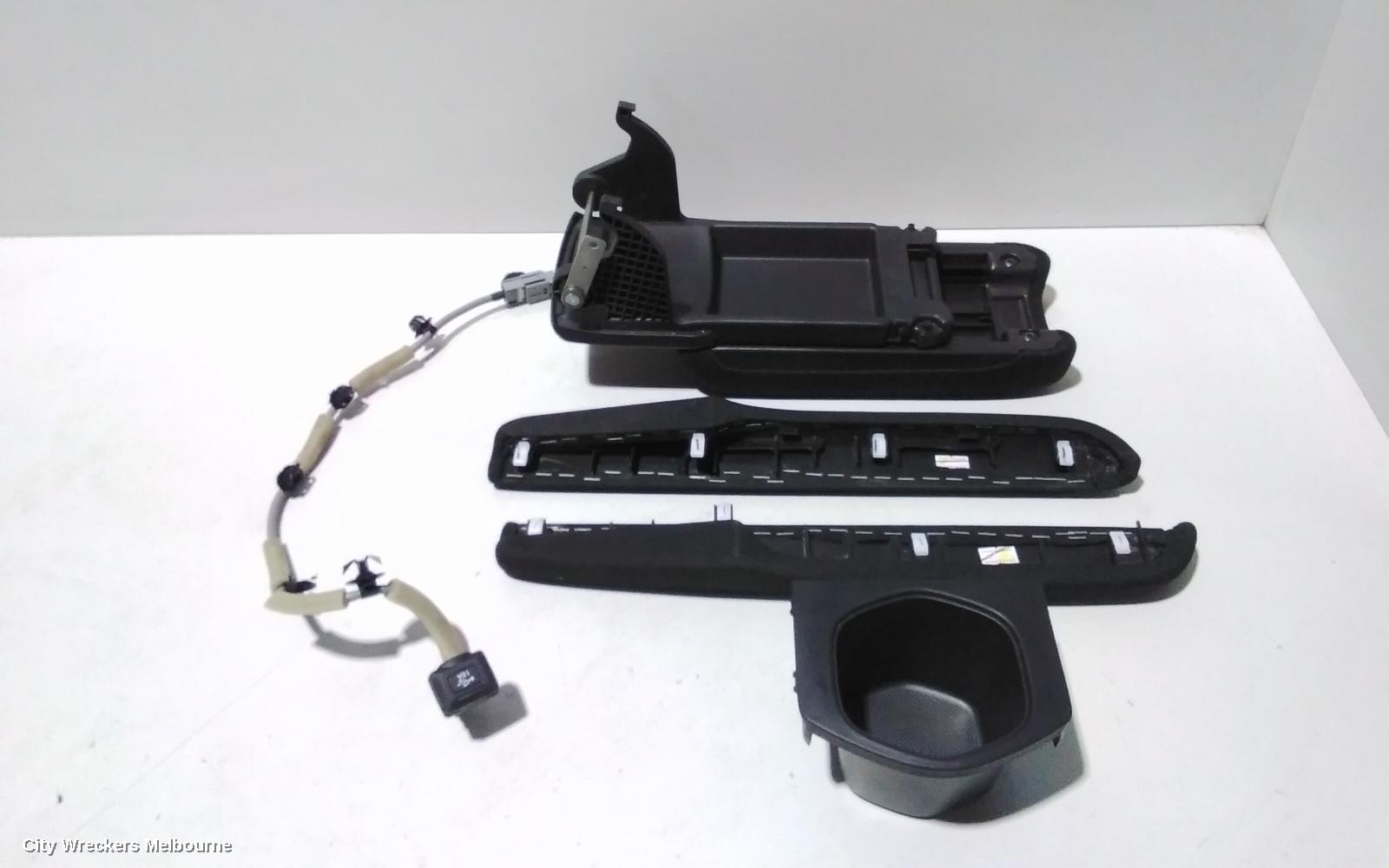 HONDA CIVIC CONSOLE, 10TH GEN, CONSOLE LID ONLY, LEATHER, NON RED STITCHING, 05/2016 - 08/2021 - Image 3