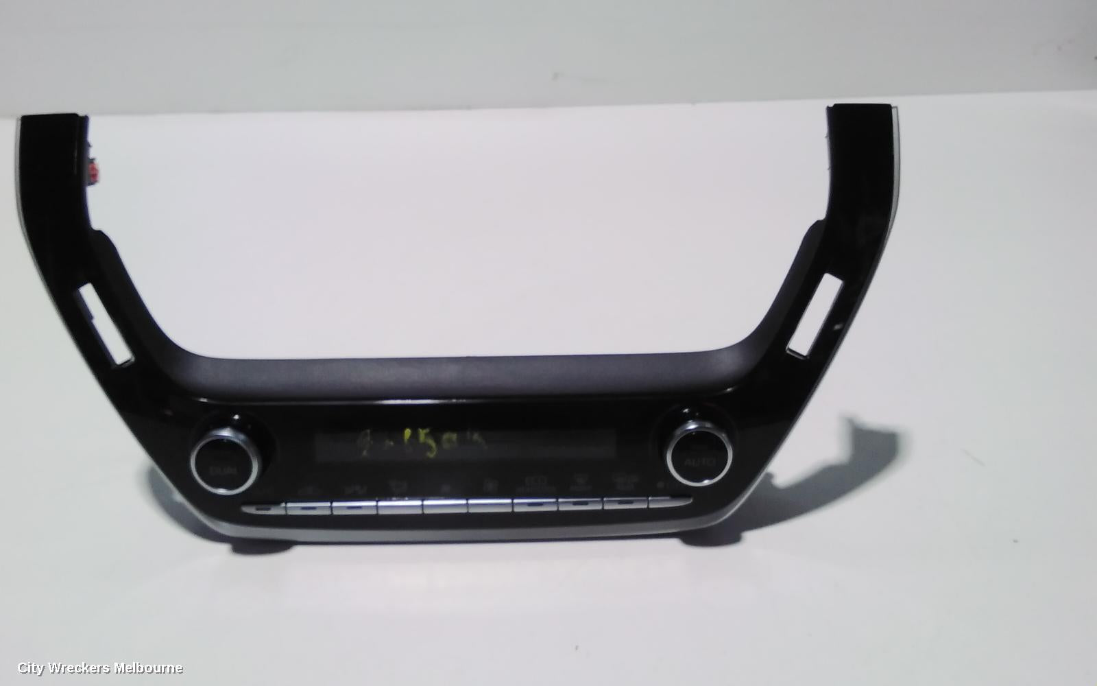 TOYOTA COROLLA HEATER/AC CONTROLS, E210, SINGLE ZONE CLIMATE CONTROL TYPE, 07/2018 ONWARDS - Image 1
