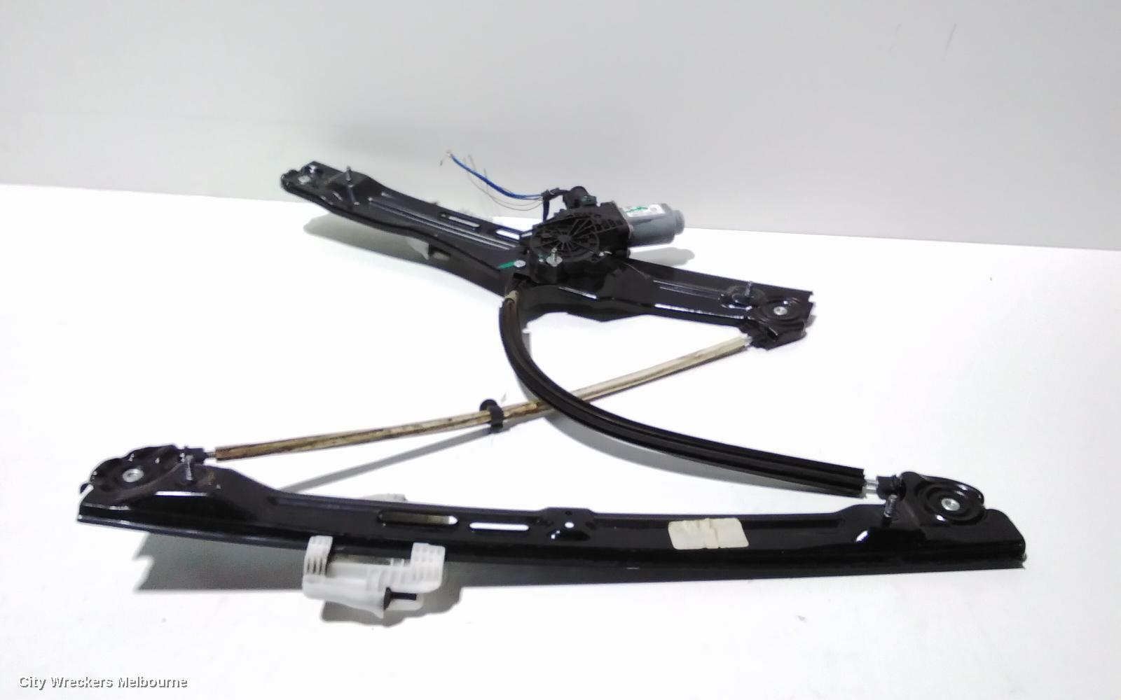 BMW X3 RIGHT FRONT WINDOW REG/MOTOR, F35, 03/2011 - 07/2017 - Image 2
