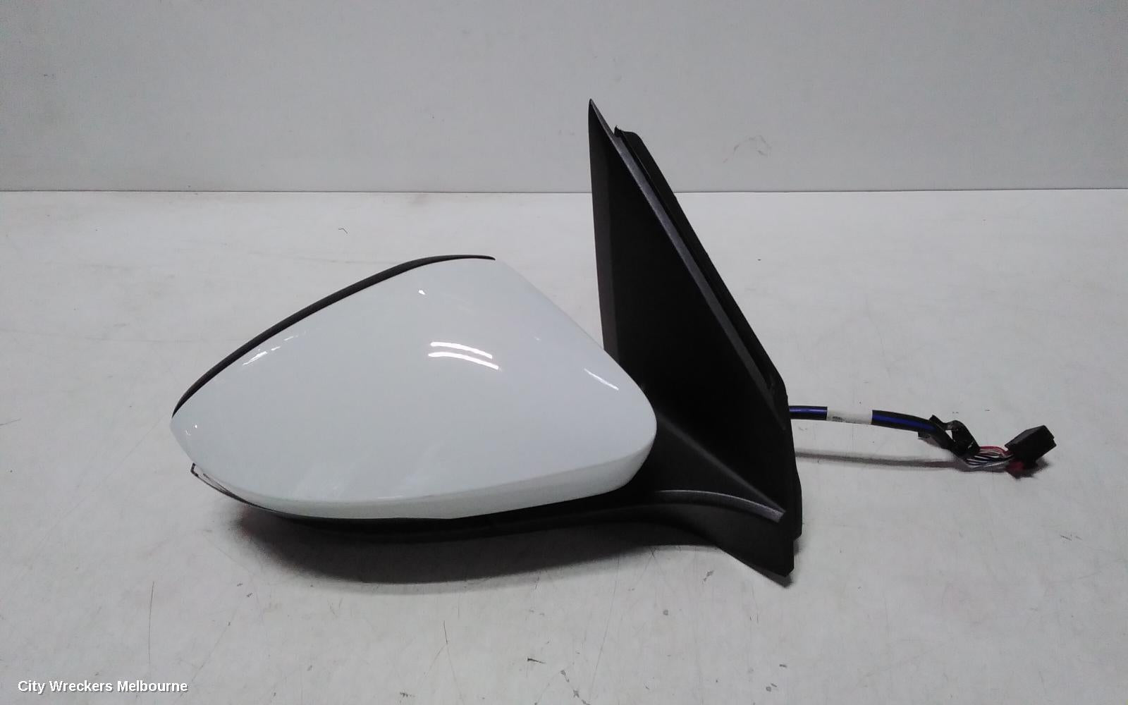 VOLKSWAGEN T-CROSS RIGHT DOOR MIRROR, C1, POWER FOLD TYPE, 01/2020 ONWARDS - Image 2