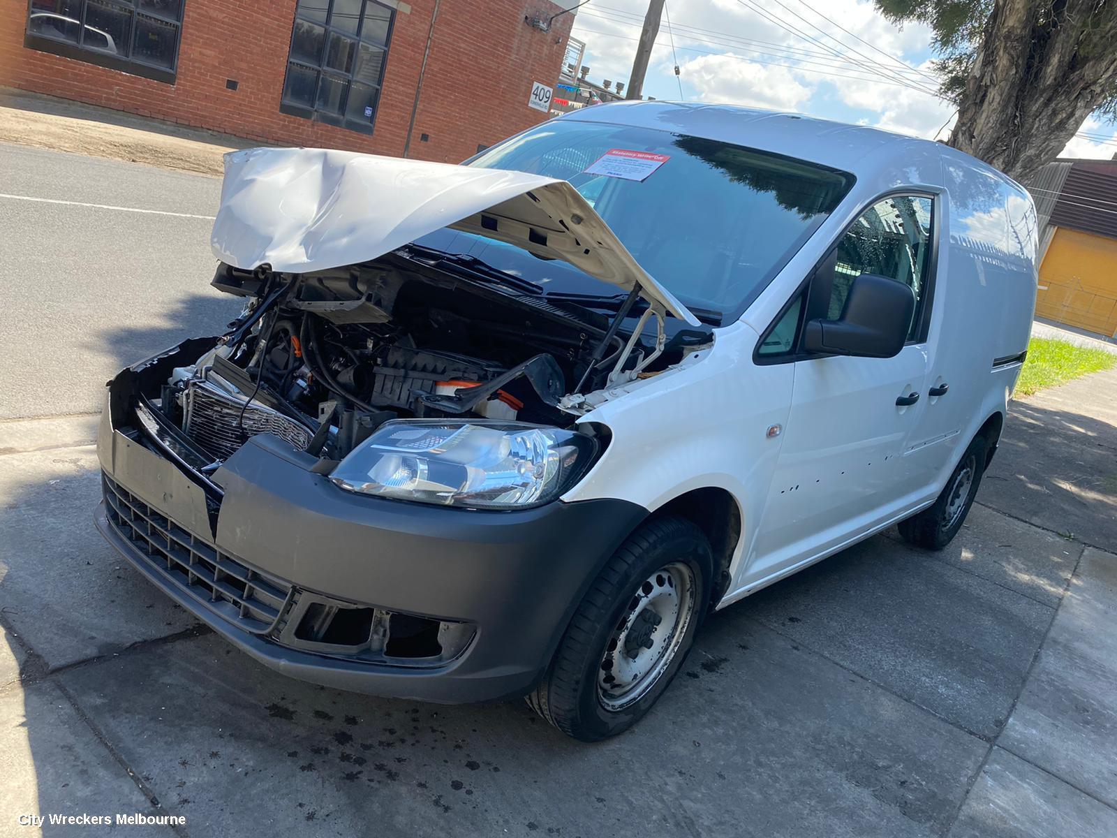 VOLKSWAGEN CADDY LEFT FRONT DOOR, 2K, 12/2004 - 06/2015 - Image 3