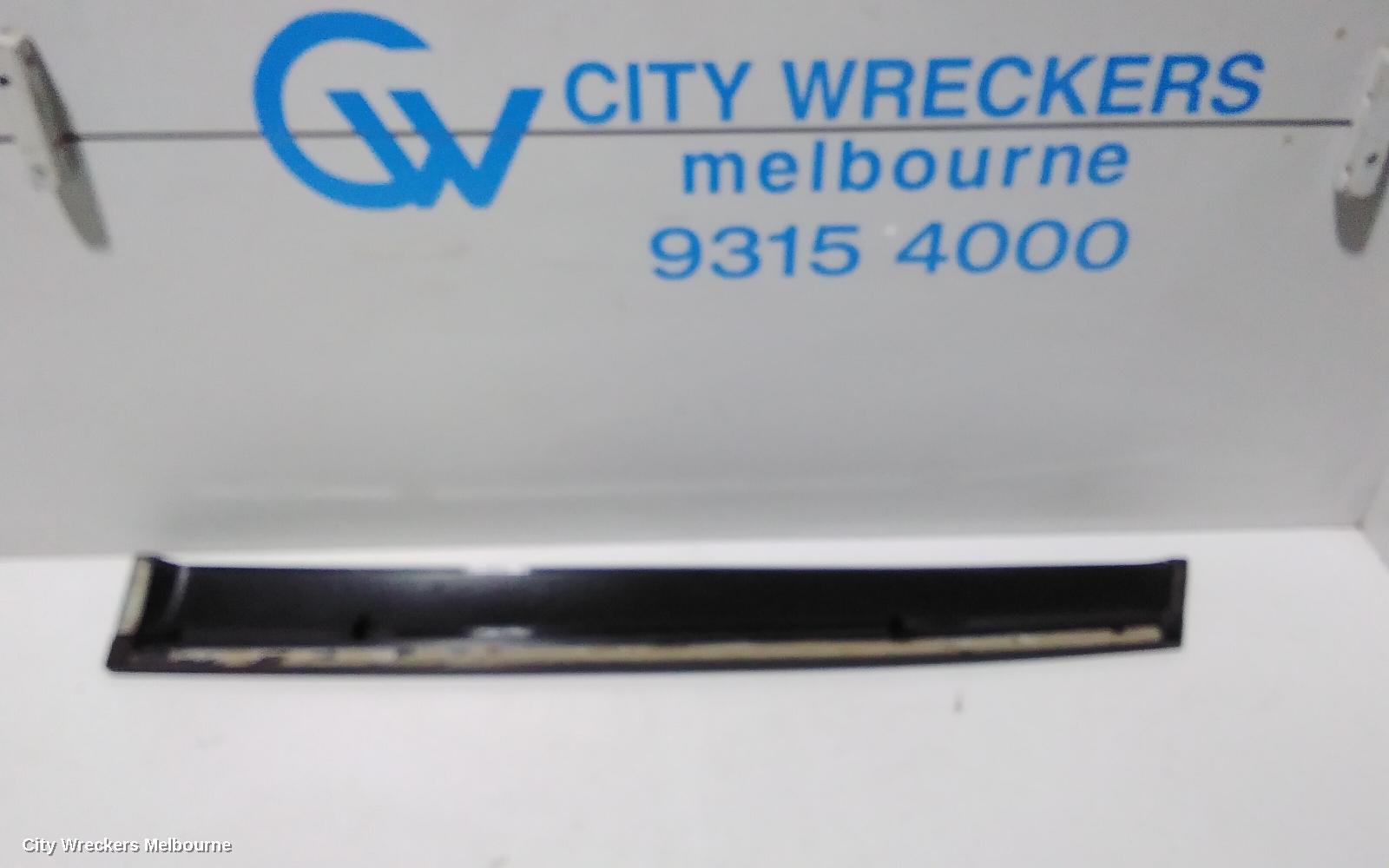 HONDA CRV WEATHER SHIELD - Image 3