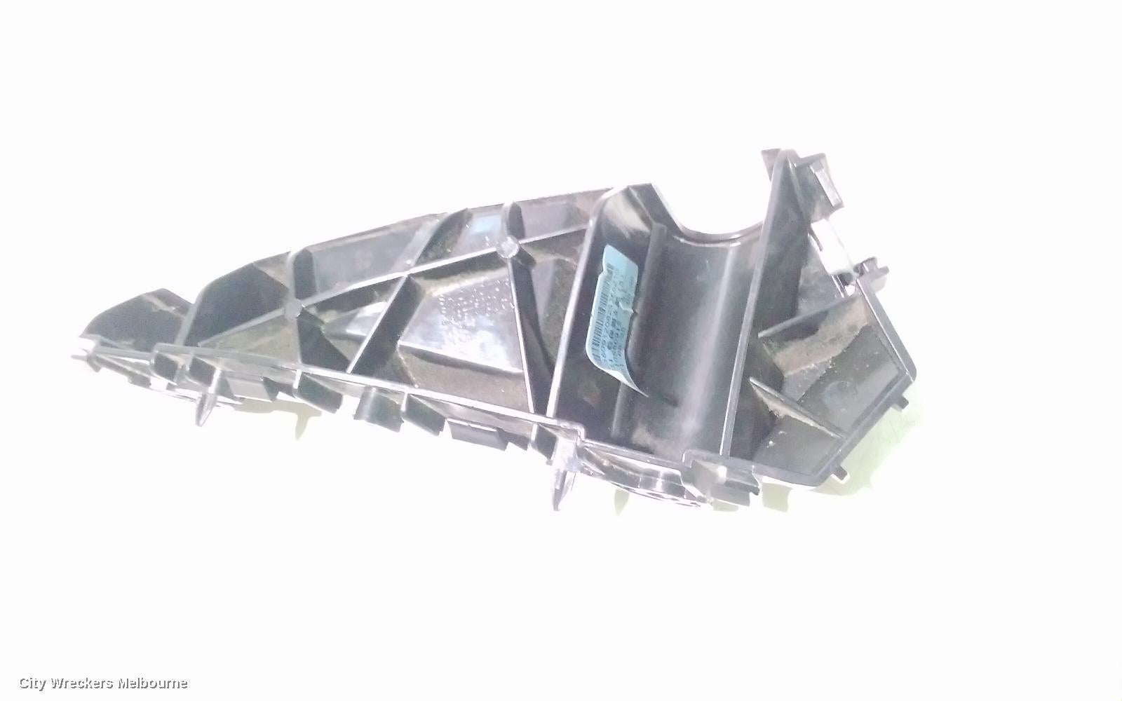 MG ZS, AZS1, 09/2017 - 06/2025, LHF BAR BRAKET: 104853 - Image 3