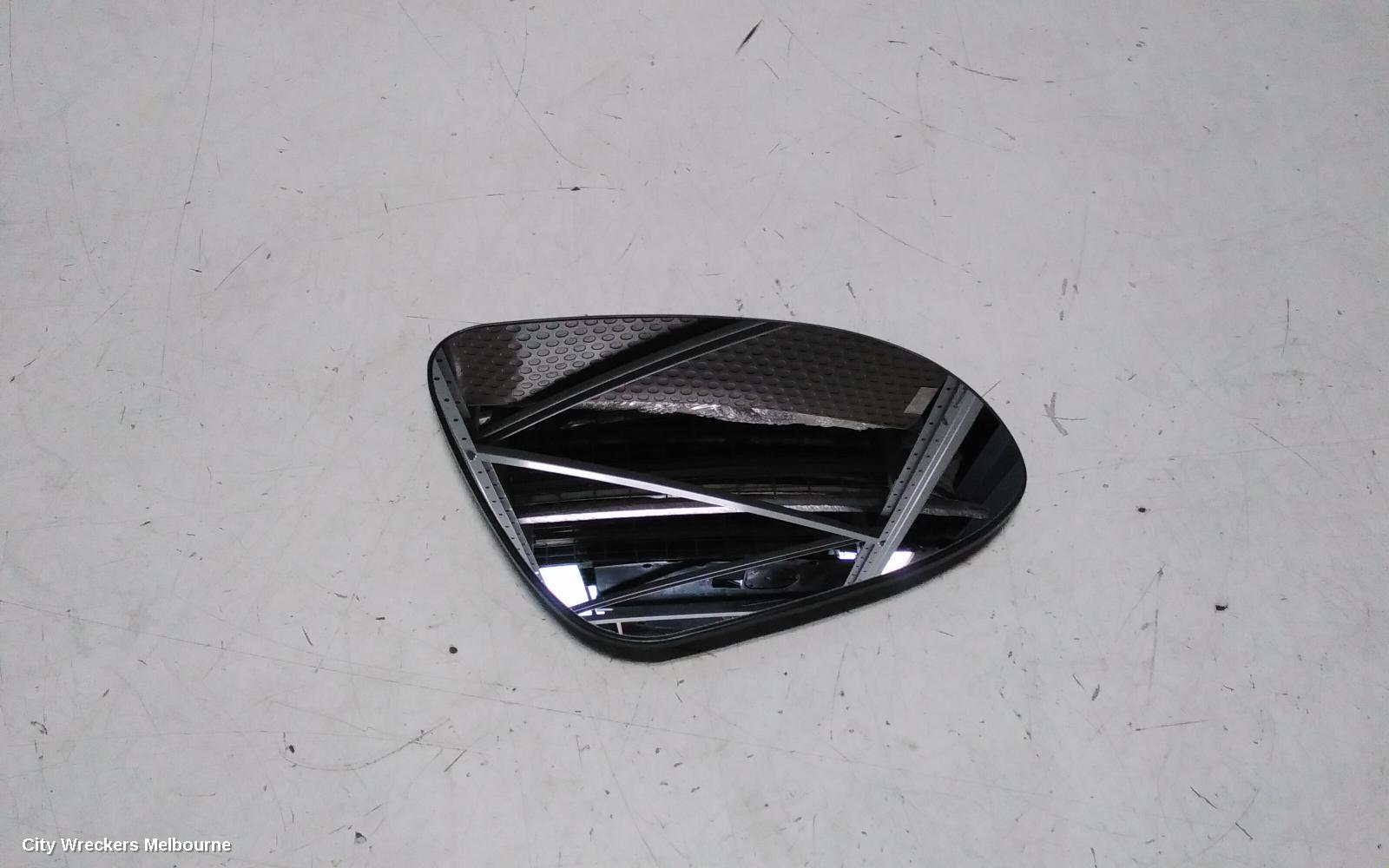 TOYOTA COROLLA RIGHT DOOR MIRROR, ZRE172R, SEDAN, W/ 7 PIN PLUG TYPE, 12/2013 - 06/2019 - Image 1