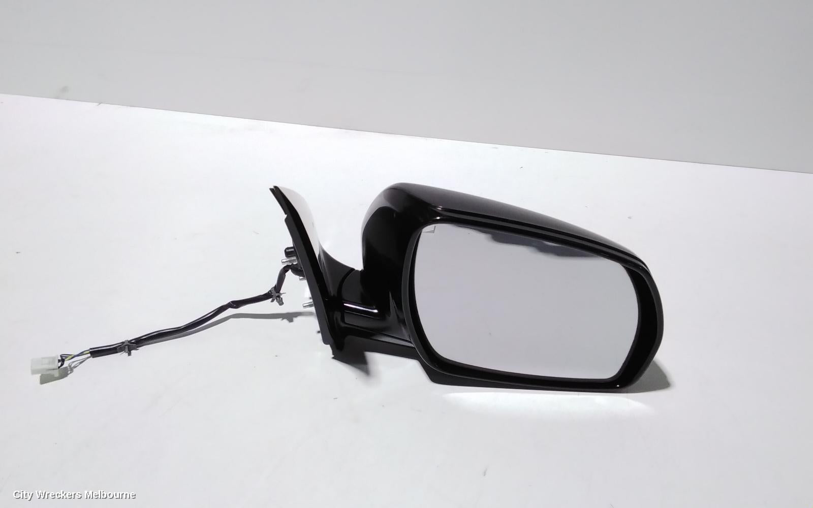 NISSAN MURANO RIGHT DOOR MIRROR, Z50, 05/2002 - 12/2008 - Image 1
