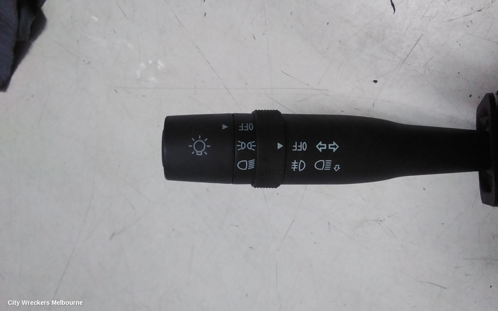LDV G10 COMBINATION SWITCH, FLASHER SWITCH, SV7C, VAN, 07/2021 ONWARDS - Image 3