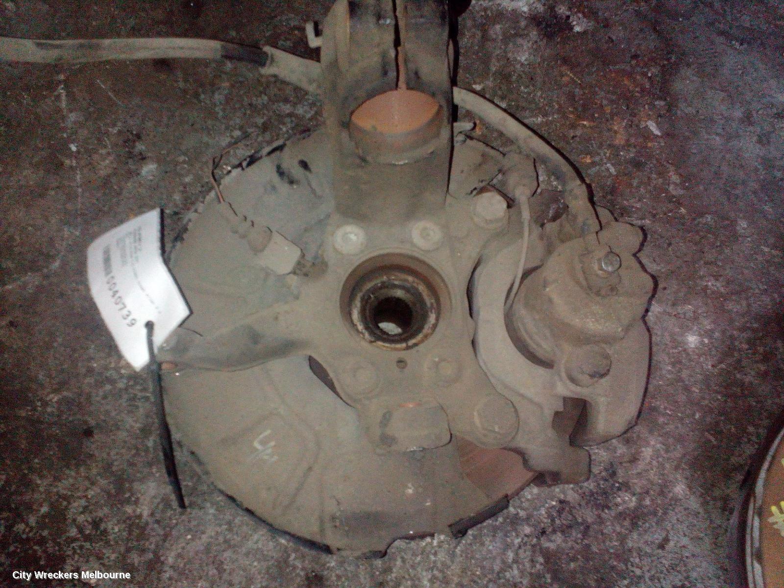VOLKSWAGEN JETTA LEFT FRONT HUB ASSEMBLY, 1KM, 4 BOLT TYPE, 02/2006 - 07/2011 - Image 1