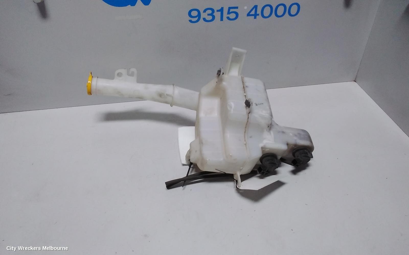 MAZDA CX7 WASHER BOTTLE, ER, RH SIDE, PETROL, 11/2006 - 02/2012 - Image 2