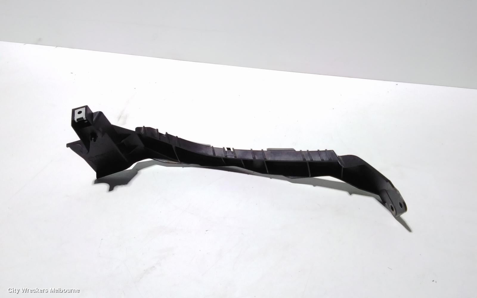 MAZDA 3, BP, 03/2019 ONWARDS, RIGHT HEAD LIGHT BRAKET: 88934 - Image 3
