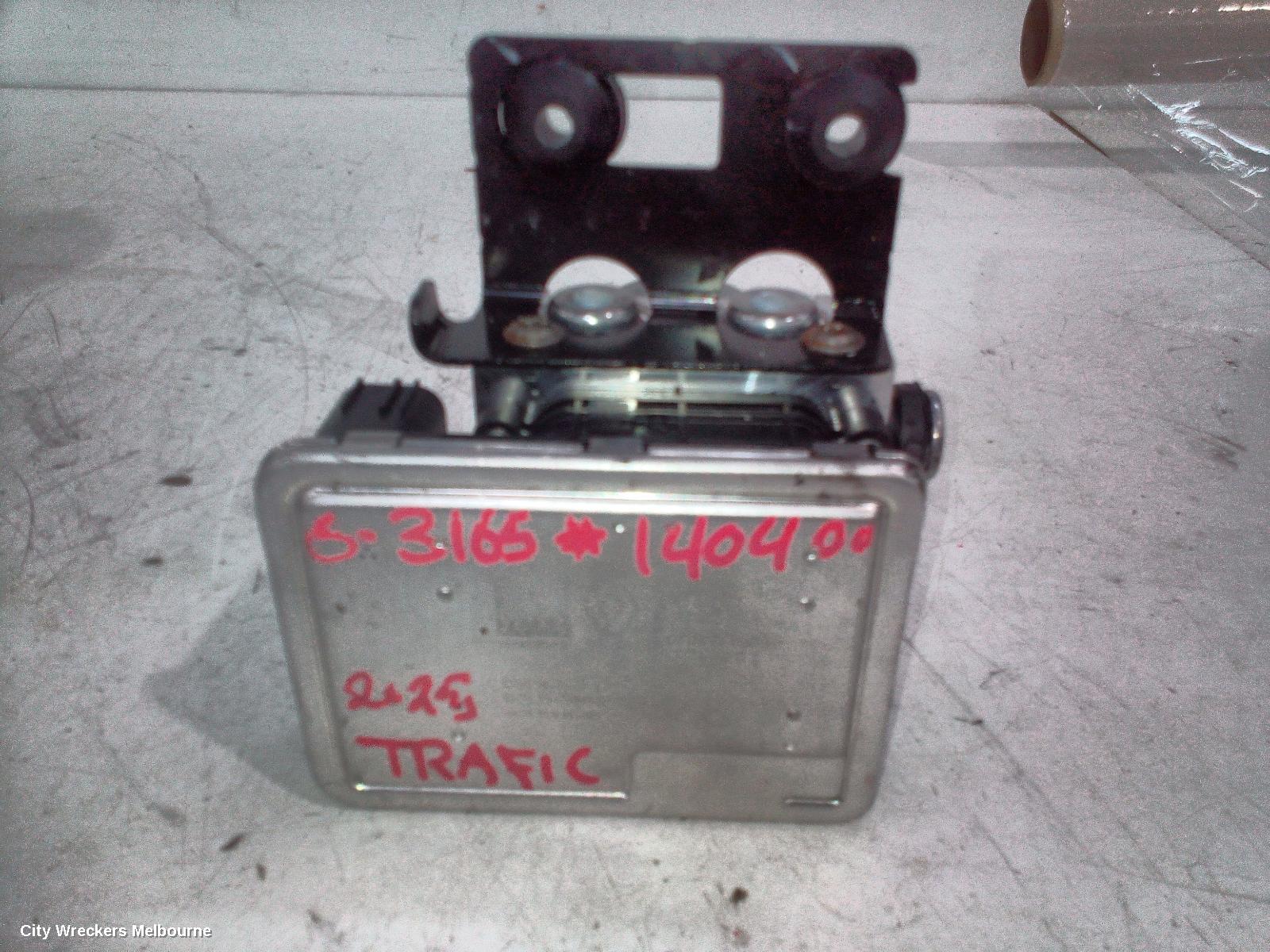 RENAULT TRAFIC ABS PUMP/MODULATOR, X82, P/N 476601418R, 01/2015 ONWARDS - Image 2