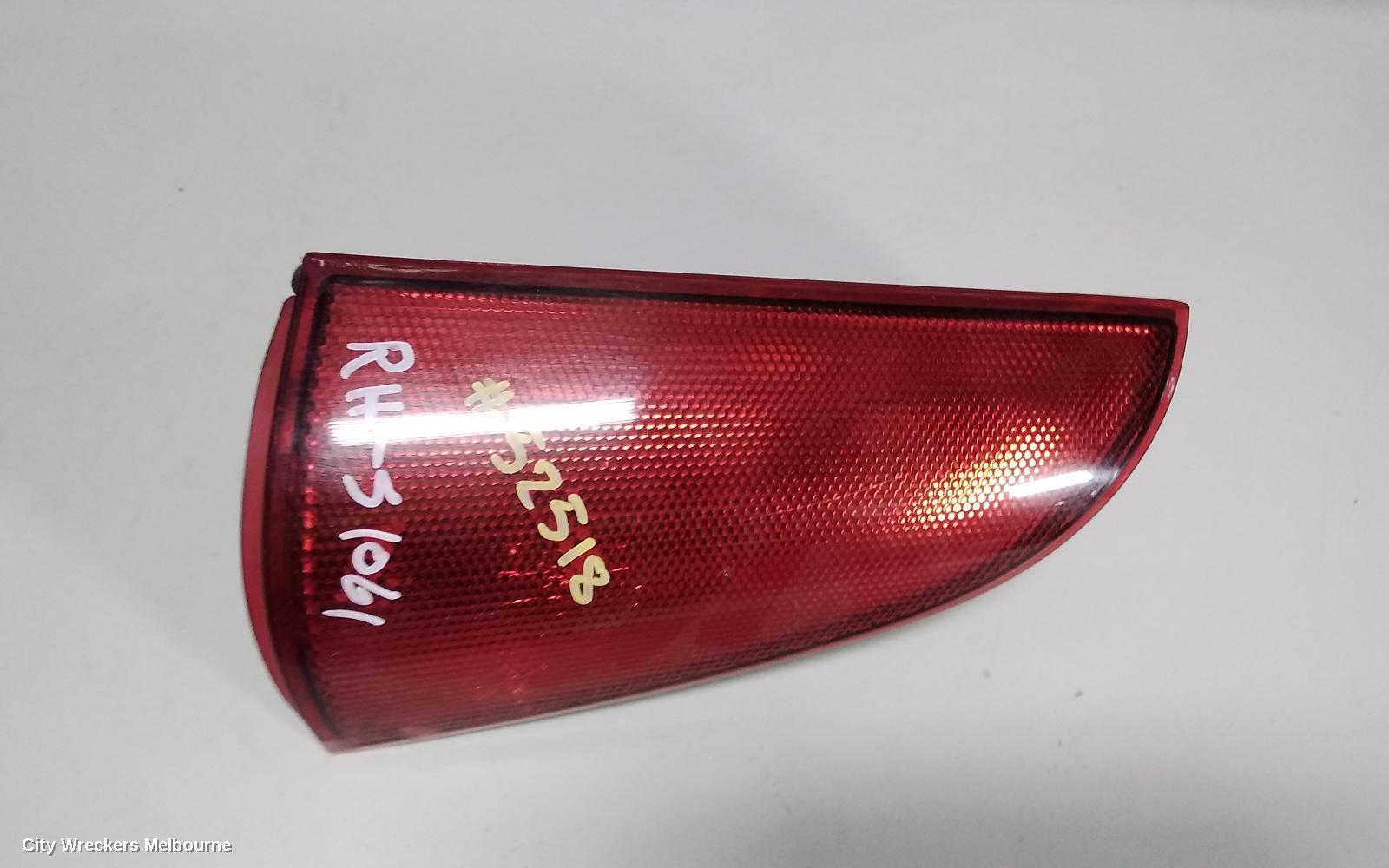 MERCEDES VITO RIGHT TAILLIGHT, UPPER TAILGATE, 639, 02/2006 - 02/2015 - Image 1