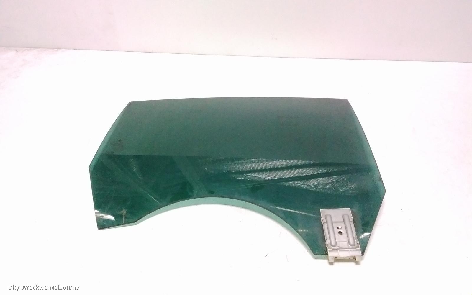 VOLKSWAGEN PASSAT RIGHT REAR DOOR WINDOW, 3CC, SEDAN, 08/2008 - 12/2016 - Image 2