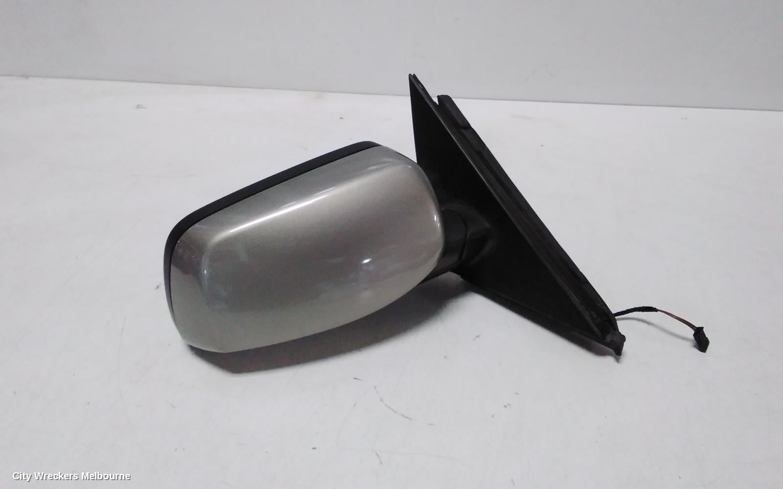 BMW 5 SERIES RIGHT DOOR MIRROR, E60, NON AUTO DIP, W/ LIGHT PACK, NON MEMORY TYPE, 03/2007 - 04/2010 - Image 3