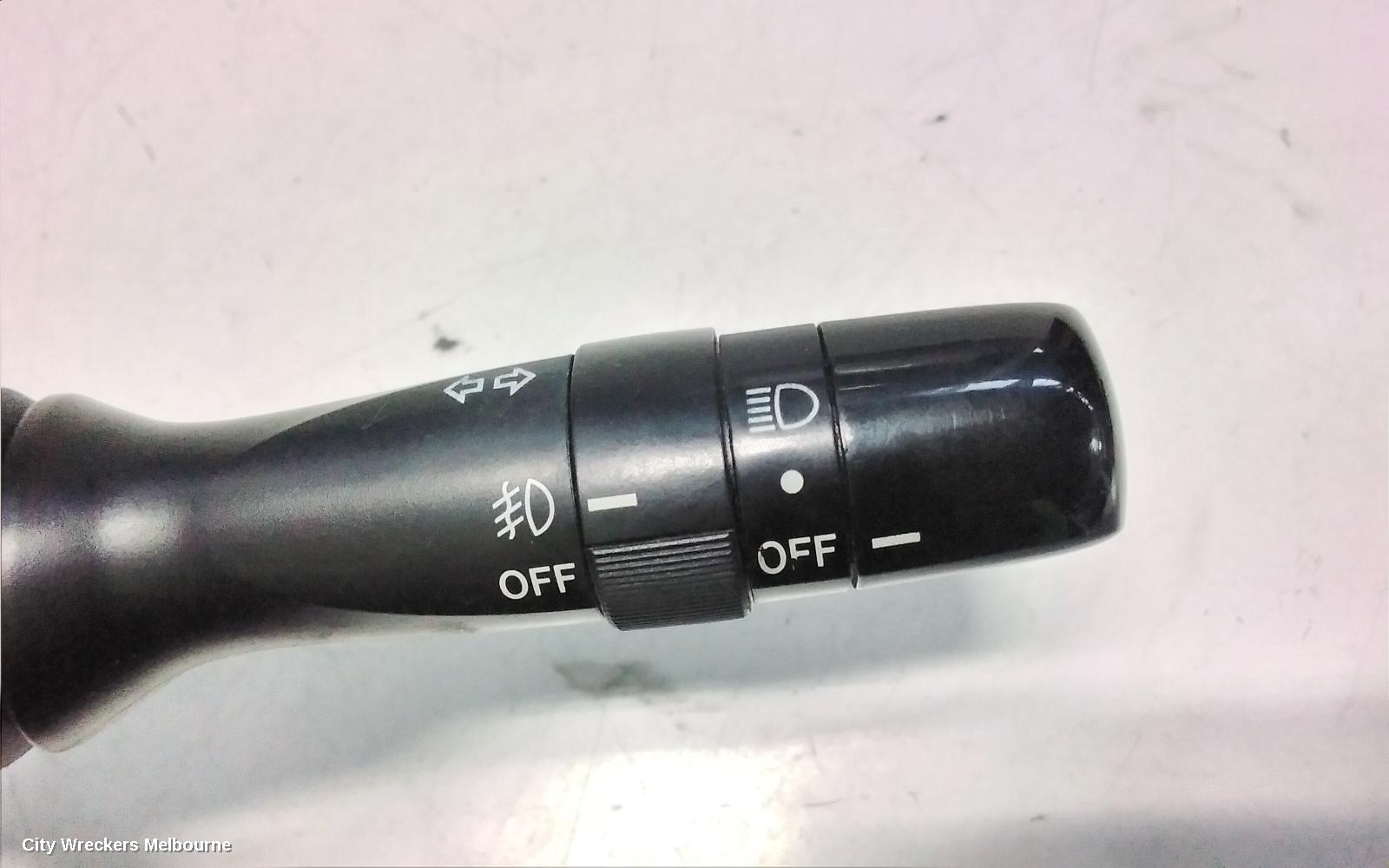 TOYOTA PRIUS COMBINATION SWITCH, NHW20R, FLASHER SWITCH, 10/2003 - 05/2009 - Image 3