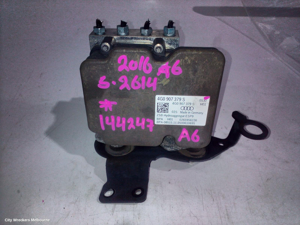 AUDI A6 ABS PUMP/MODULATOR, 4G/C7, P/N 4G0614517AL, 04/2011 - 06/2018 - Image 1