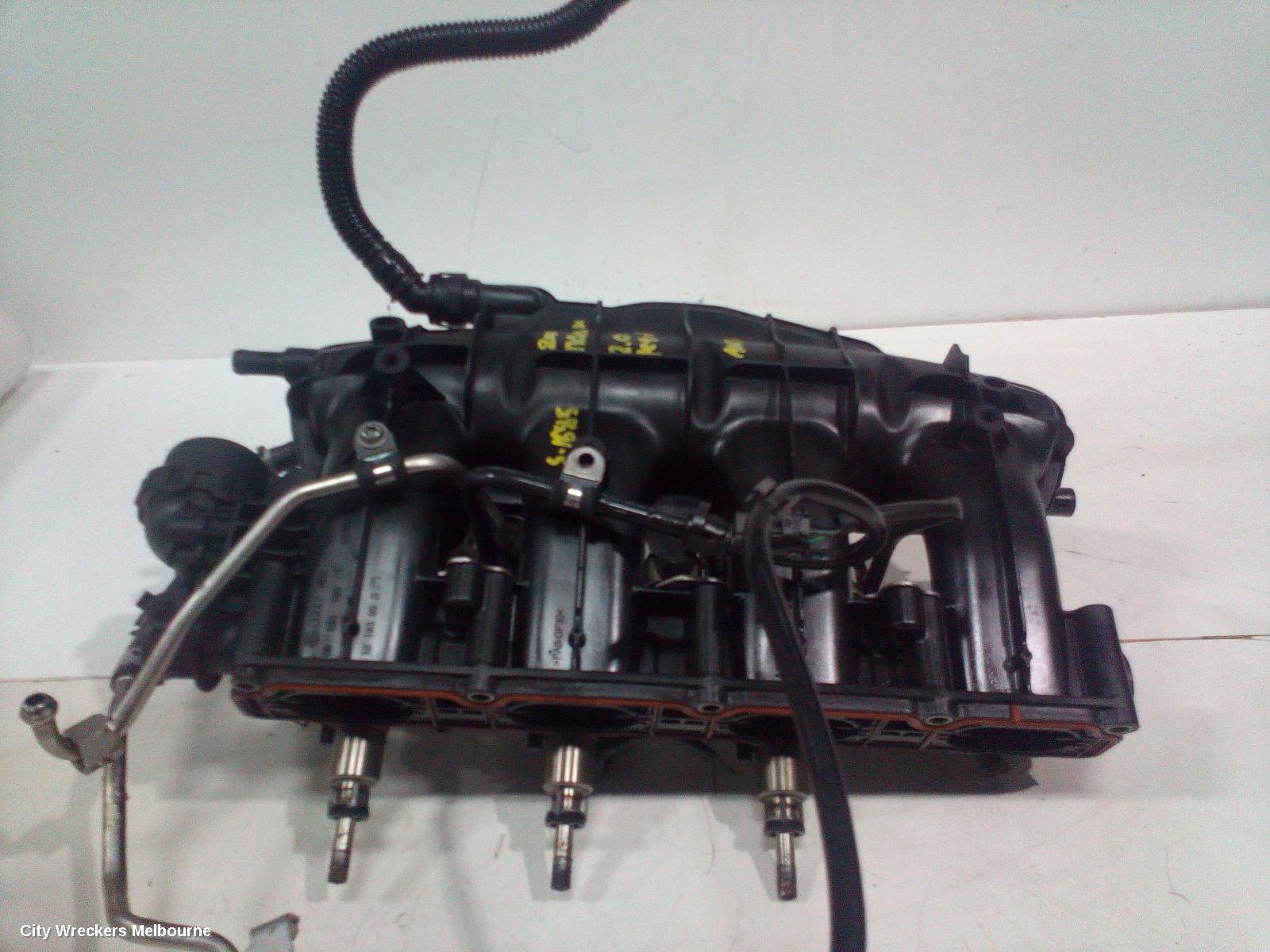 AUDI Q5 MANIFOLD, INLET MANIFOLD, 2.0, PETROL, CDNB/CDNC CODE, 8R, 03/2009 - 10/2012 - Image 2