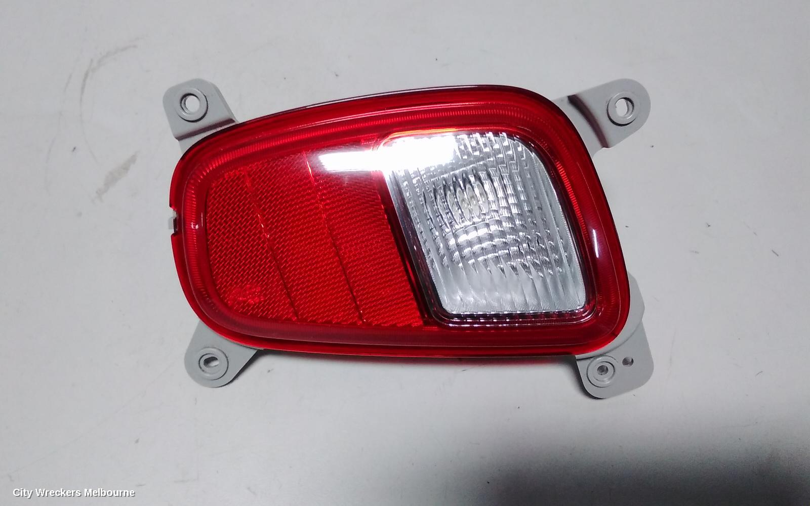 KIA PICANTO LEFT TAILLIGHT, BUMPER REFLECTOR, JA, 05/2017 ONWARDS - Image 2