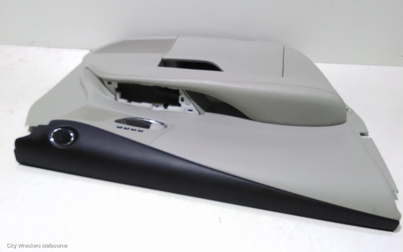 LEXUS RX SERIES DOOR TRIM, LH FRONT, AL10, LEATHER, SPORTS LUXURY, 12/2008 - 08/2015 - Image 3