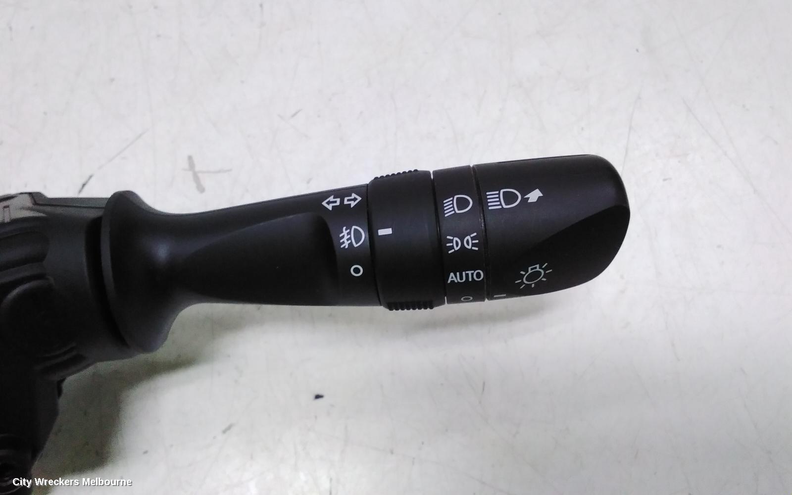 TOYOTA RAV4 COMBINATION SWITCH, COMBINATION SWITCH ASSY, NON HEADLAMP WASHER, W/ FOGLAMP TYPE, XA40, 12/2012 - 12/2018 - Image 2