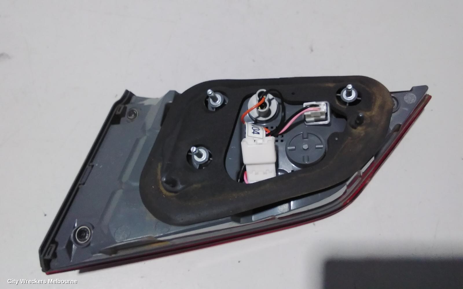 HYUNDAI I40 REAR GARNISH, BOOTLID LAMP (LH SIDE), VF, 04/2012 - 05/2015 - Image 3
