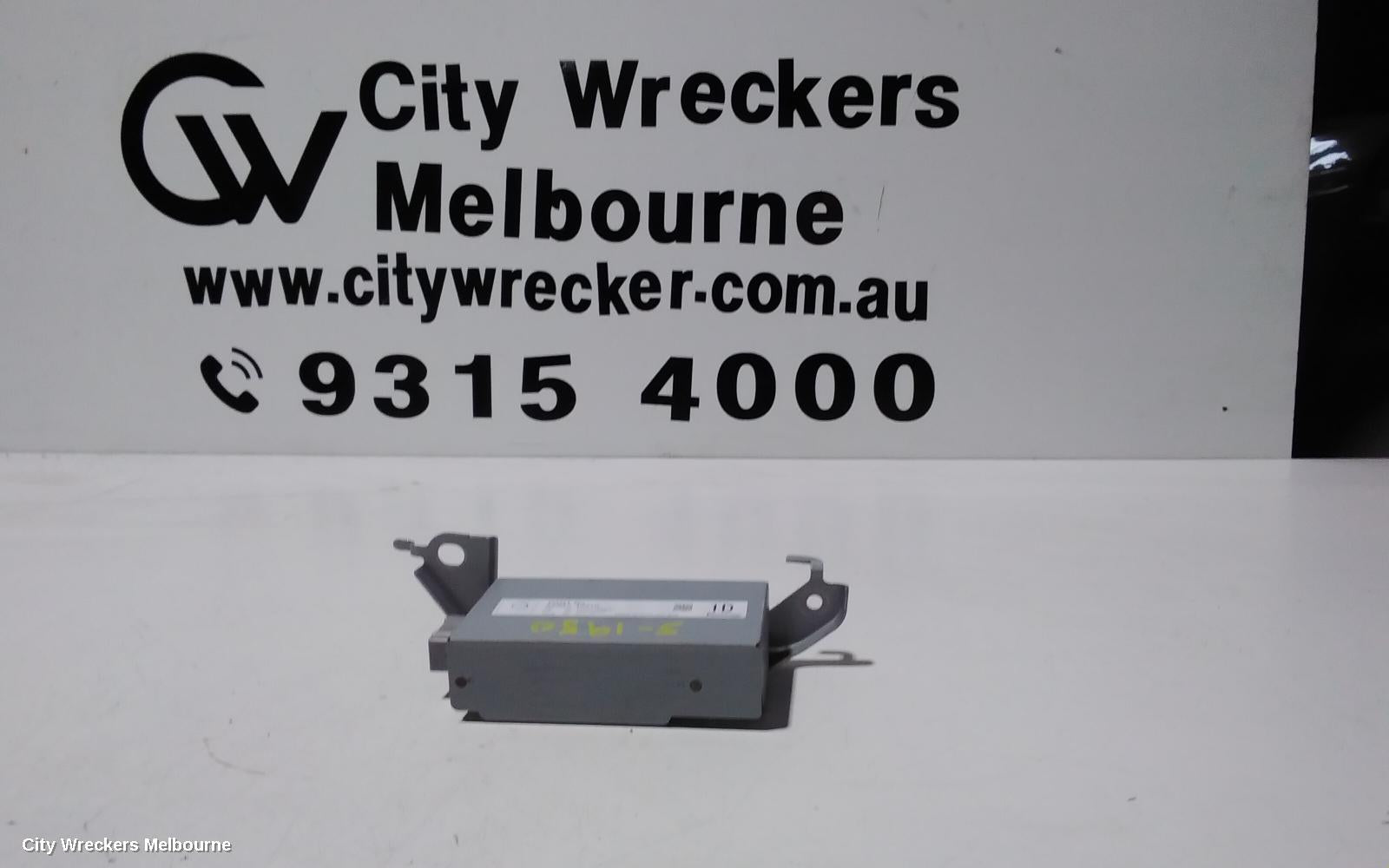 TOYOTA CAMRY, XV70, 09/2017 - 05/2024, 8598A-33010 BATTERY CONTROL: 101071 - Image 1