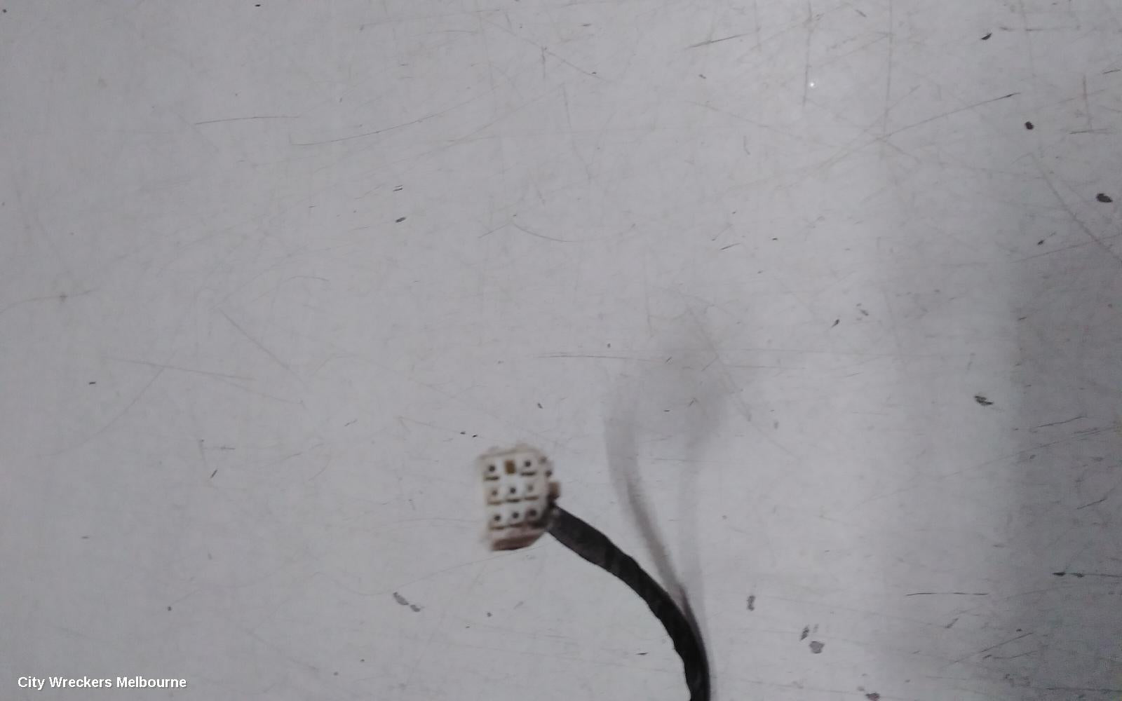 MAZDA CX7 LEFT DOOR MIRROR, ER, HEATED, 6 WIRE TYPE, 11/2006 - 02/2012 - Image 3