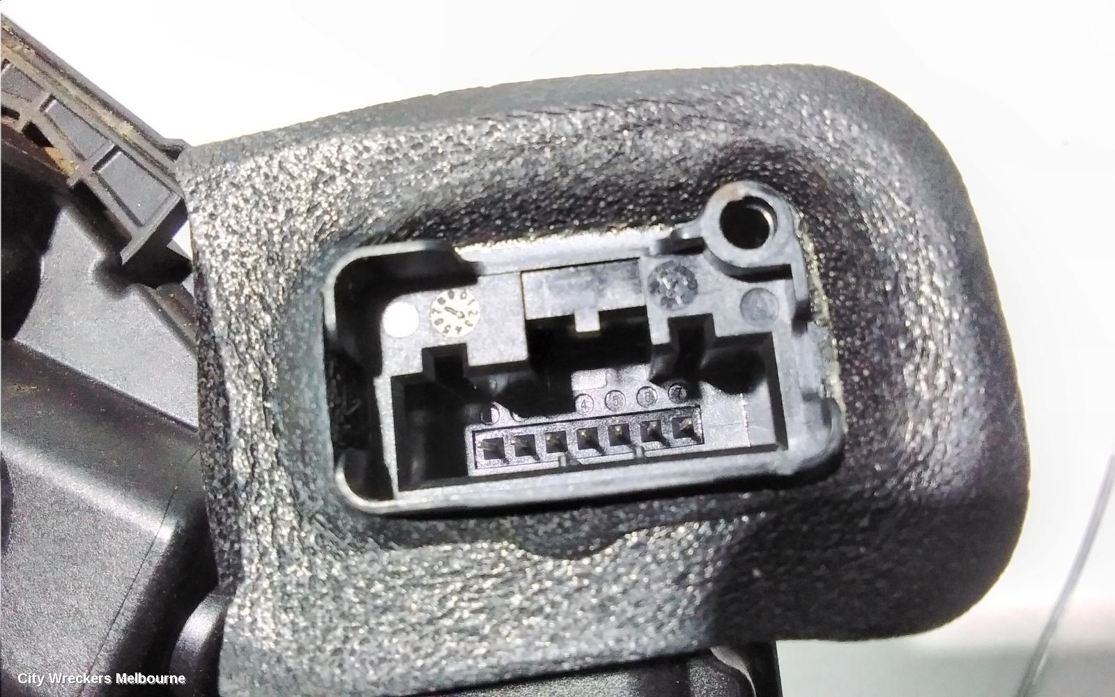 VOLKSWAGEN GOLF DOOR/BOOT/GATE LOCK, RIGHT REAR DOOR LOCK, P/N 5K4839016Q, GEN 7, 03/2013 - 08/2020 - Image 3